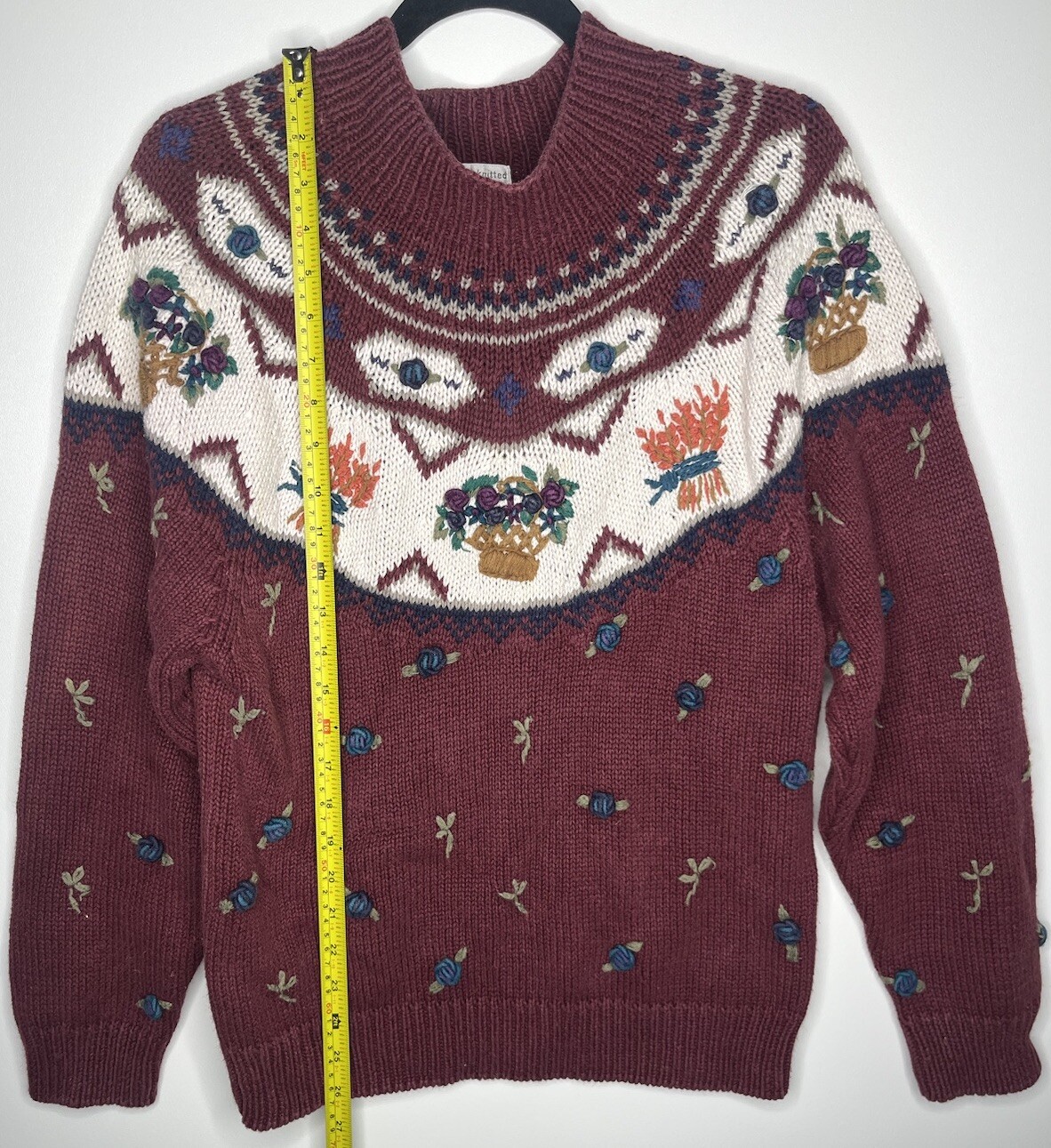 Van Heusen Hand Knitted For Her Floral Sweater Burgundy Size Small Vintage