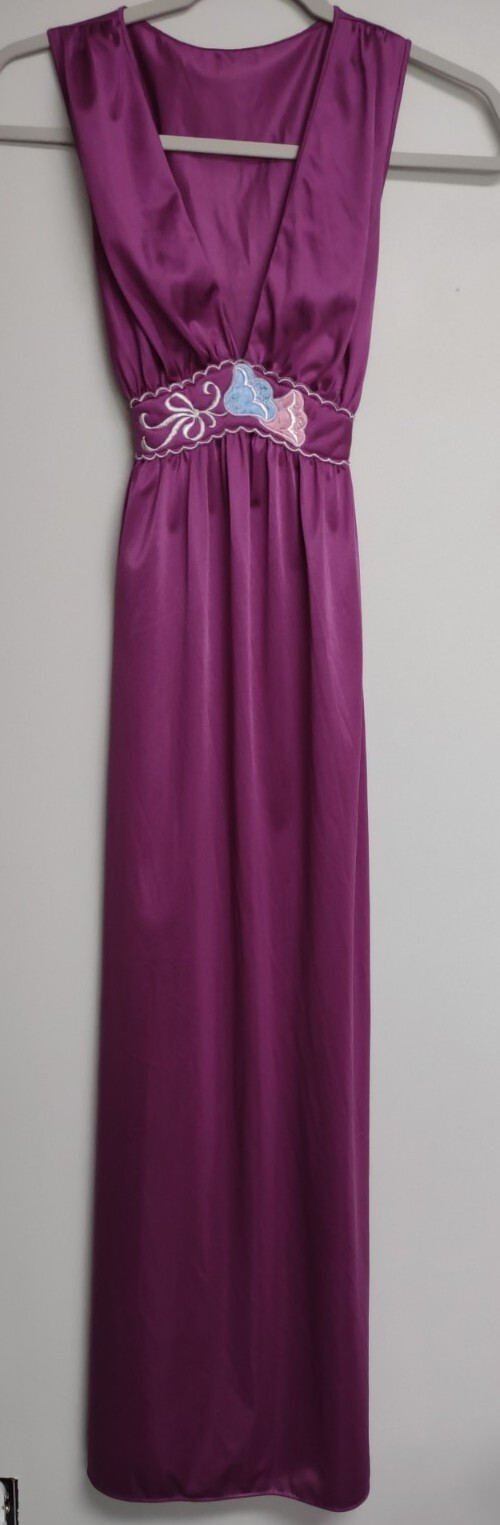 Vtg Lorraine Nightgown Small Long Purple Nylon Embroidery Accent Plum