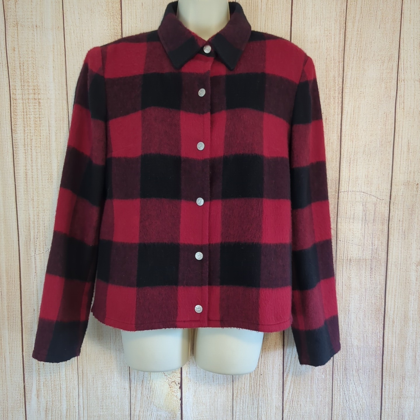 Vintage Evan-Picone Women’s Red Black Plaid Wool Blend Snap Shacket Size 8
