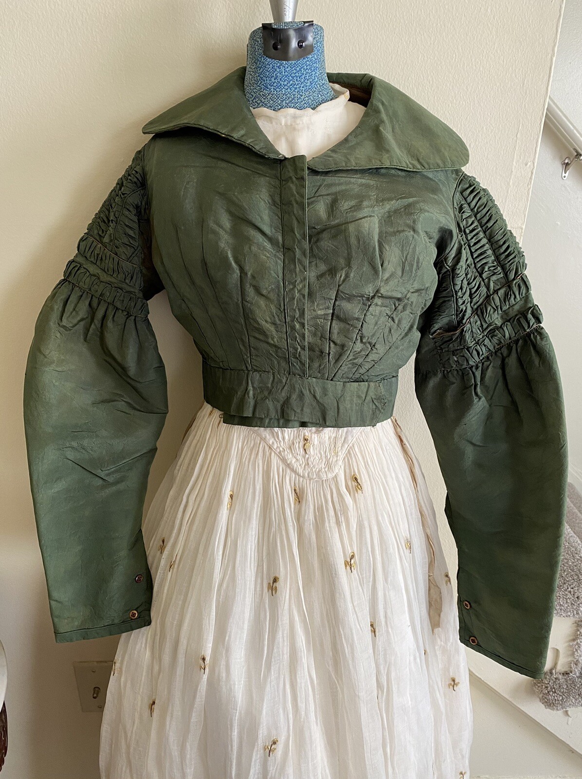 Rarest 1825 Regency Spencer Jacket Rich Emerald „Arsenic” Green Museum Quality!