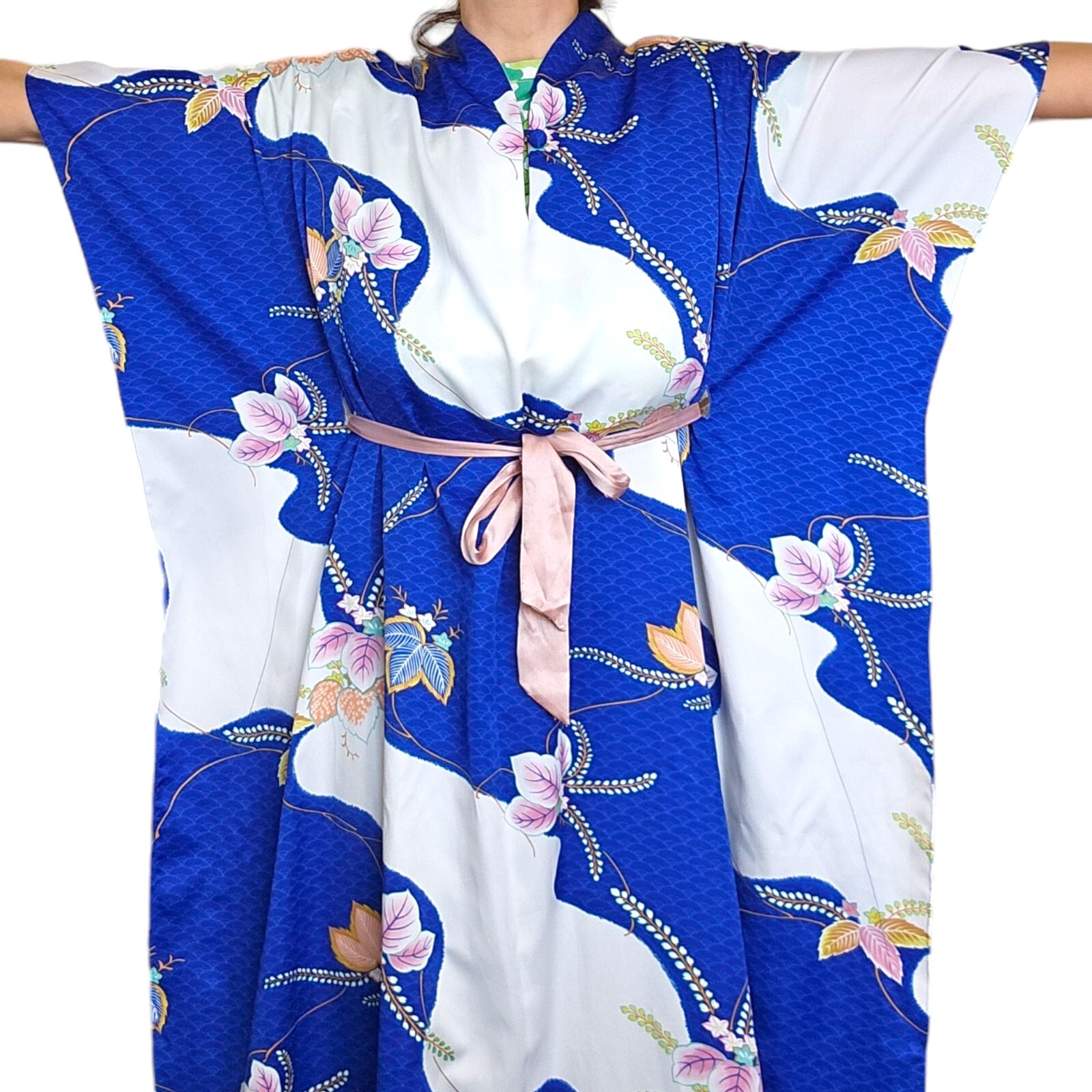Vintage 60s Waltah Clarke’s M Hawaiian Asian Inspired Floral Muumuu Maxi Dress