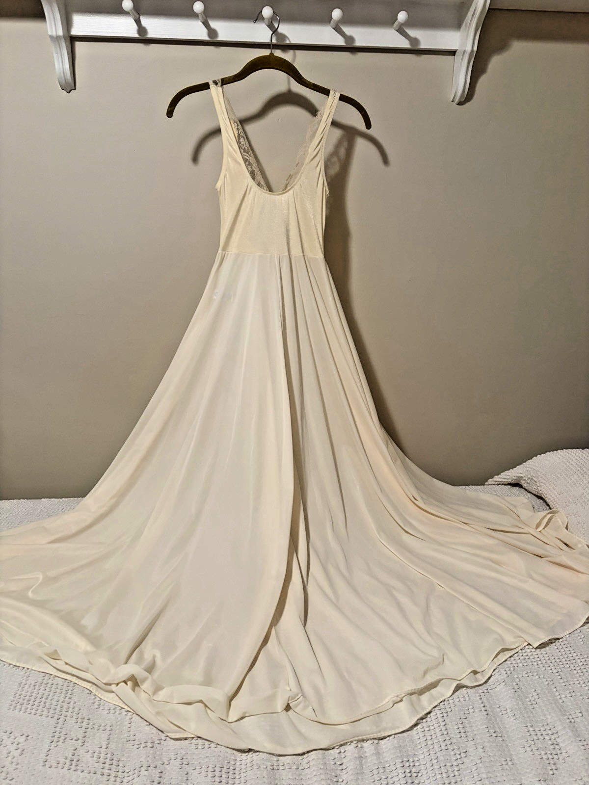 VTG Olga Bodysilk LOT Sz S Negligee & 1 Robe Set Aqua Pale Yellow Lavender -Read