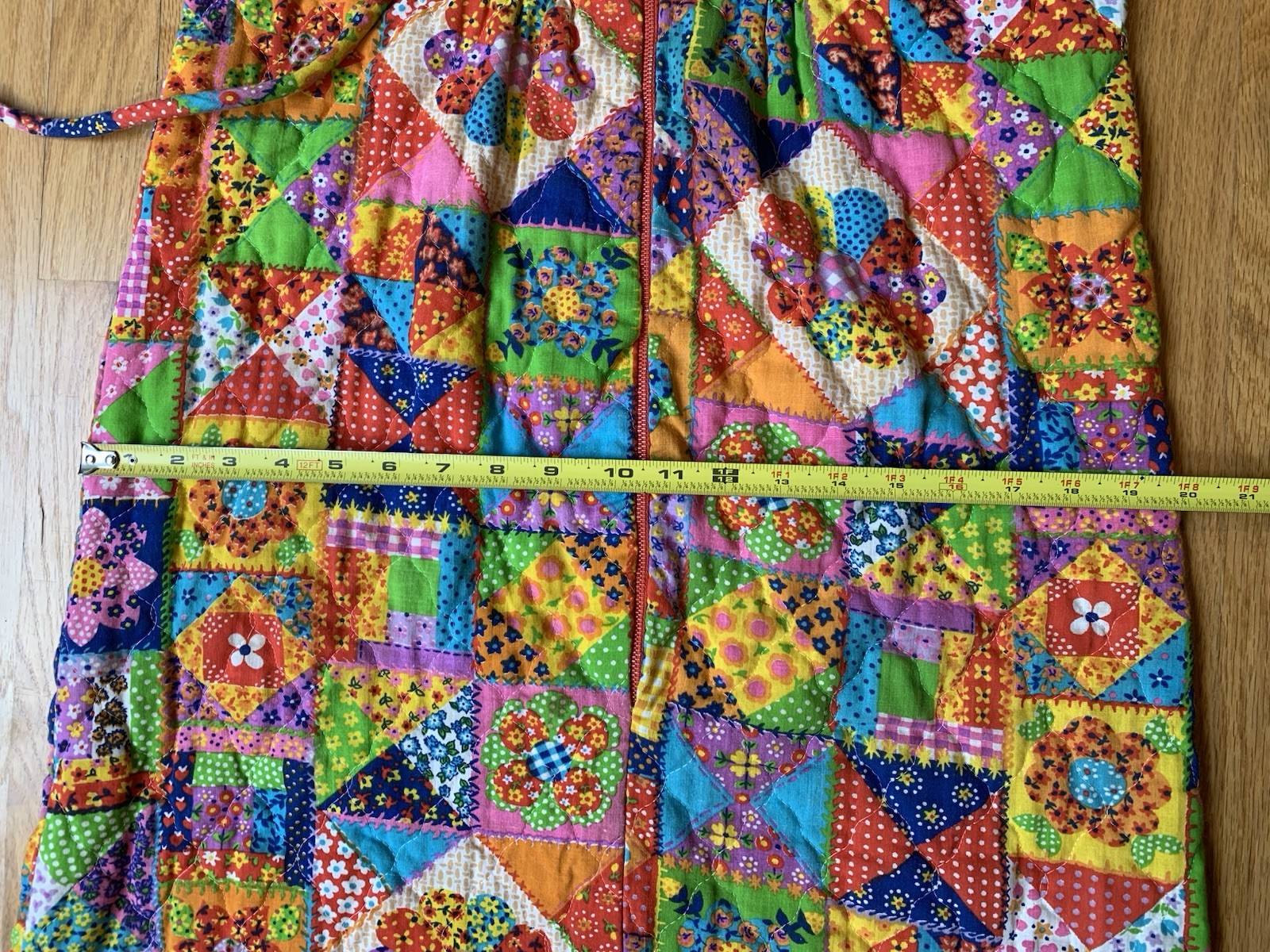 Vintage 1970s Patchwork Robe House Coat Cheater Quilt Psychedelic Funky Retro