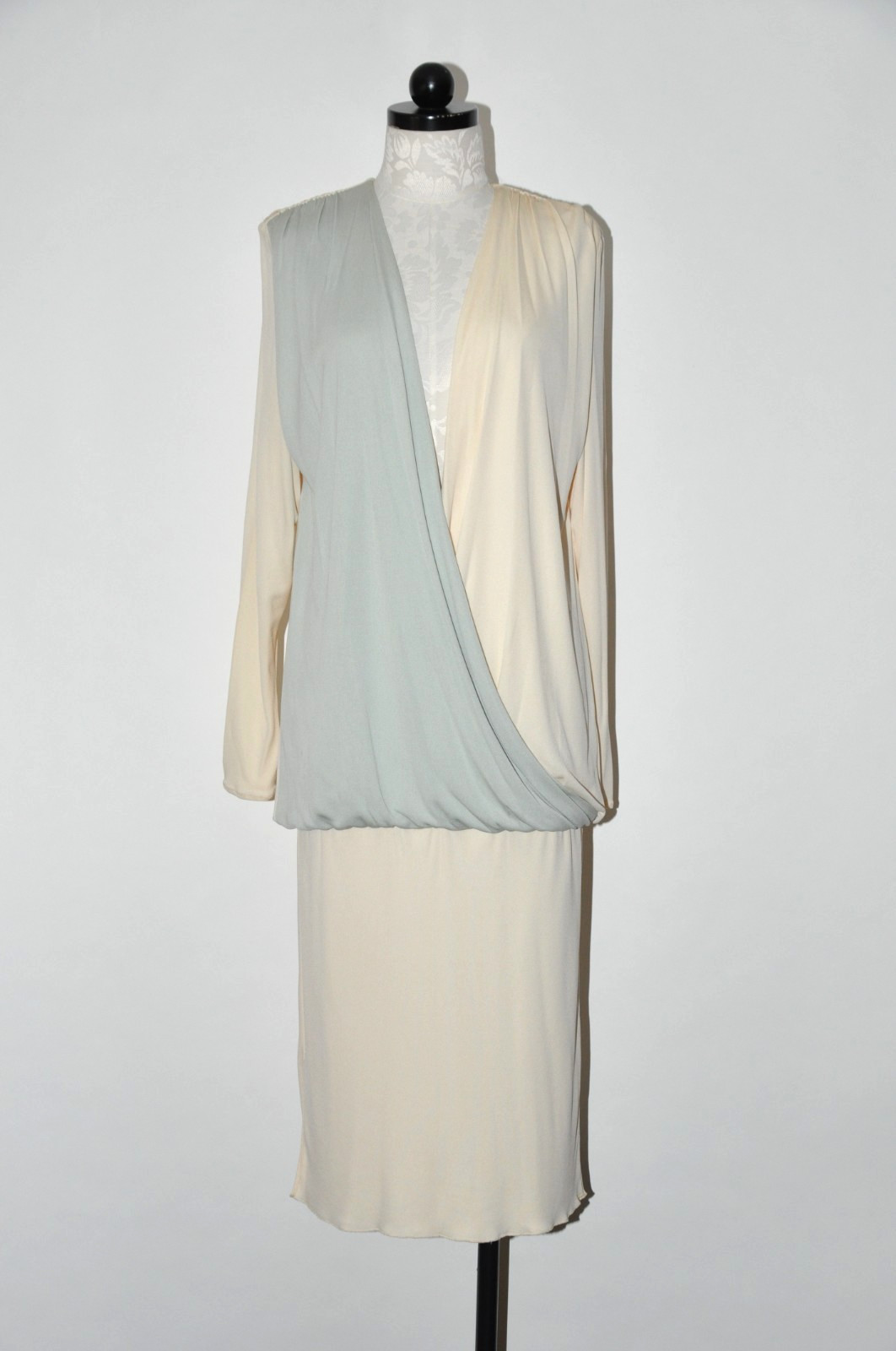 80s Vintage Cream Green Jersey Long Sleeve Deep V Draped Grecian Dress Women M L