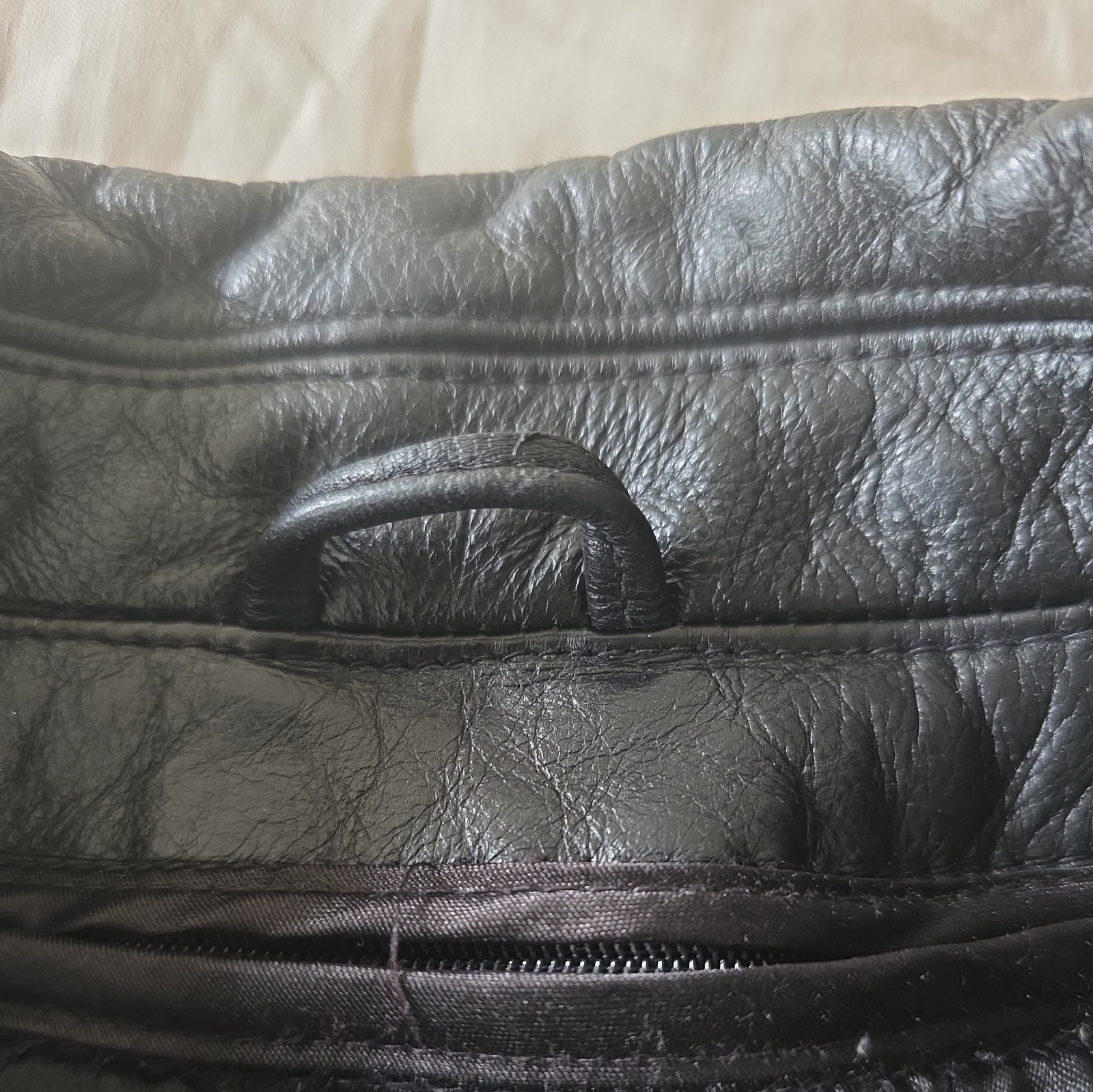 Wilson Black Leather Jacket 1X Lining w Zipper Front Well Maintained 2 F Pockets