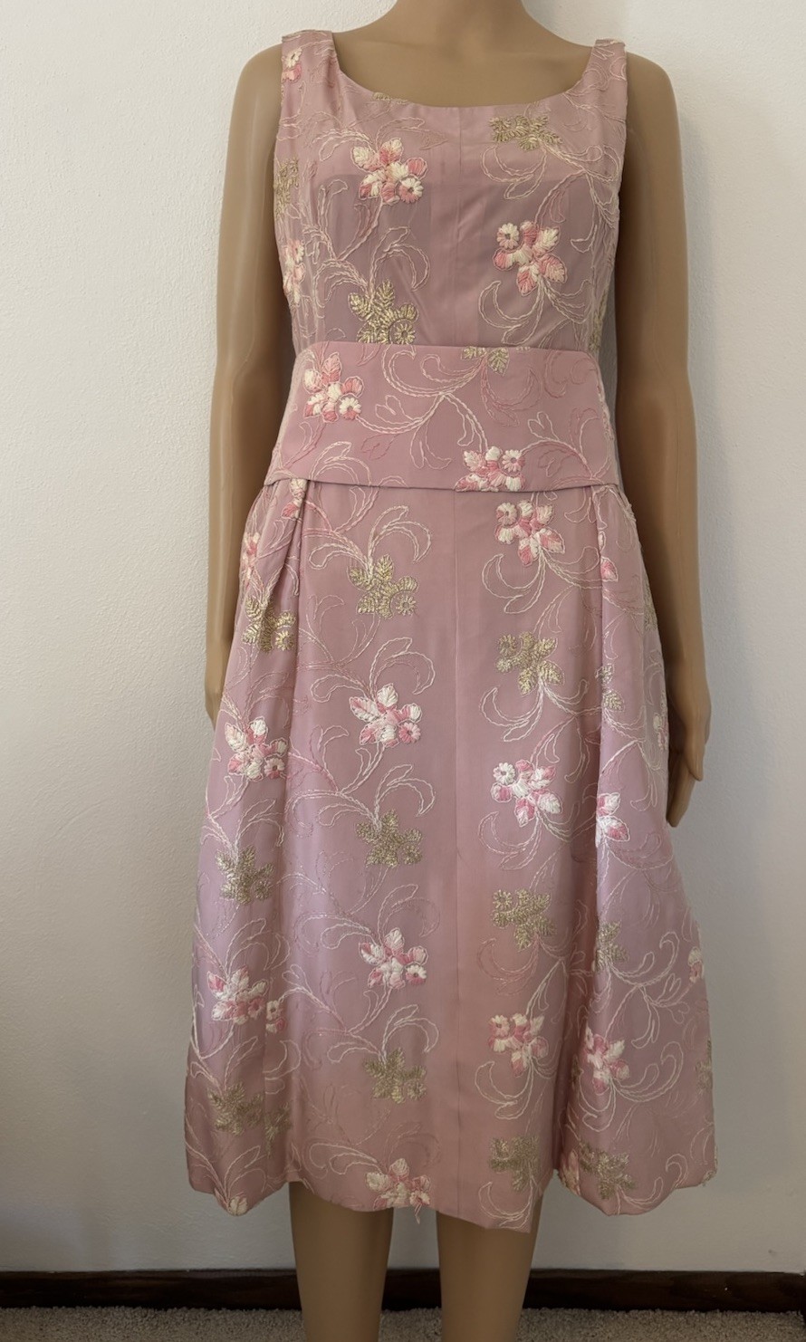 VTG Handmade Bridesmaid’s Dress Sleeveless A-line Floral Embroidered Pink 1950’s