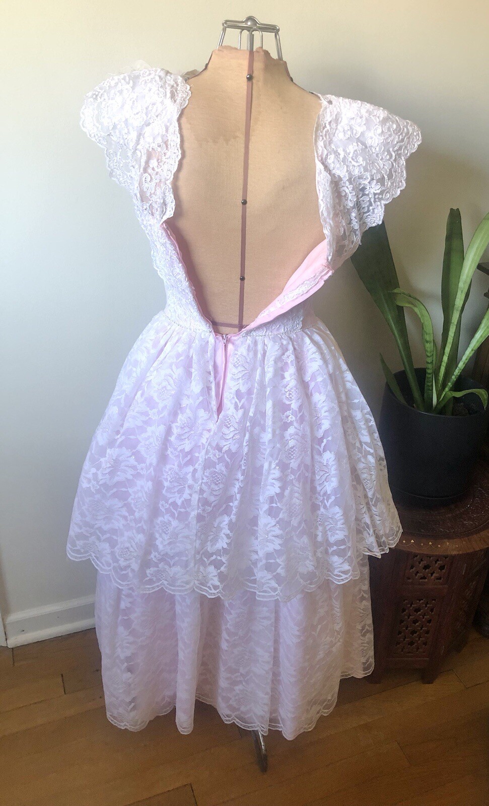 80’s Pink & White Lace Dress, XS