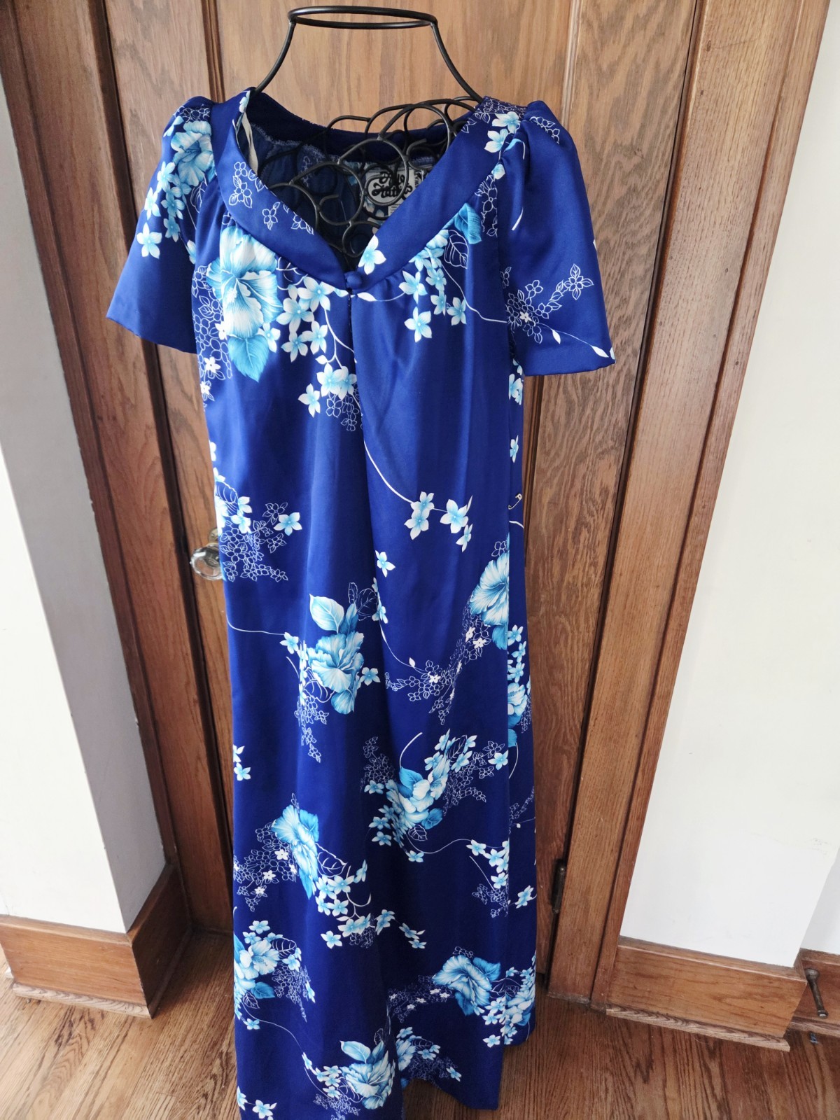 Hilo Hattie Vintage Medium Blue Floral Maxi Dress Hawaiian Polyester Flow Cruise