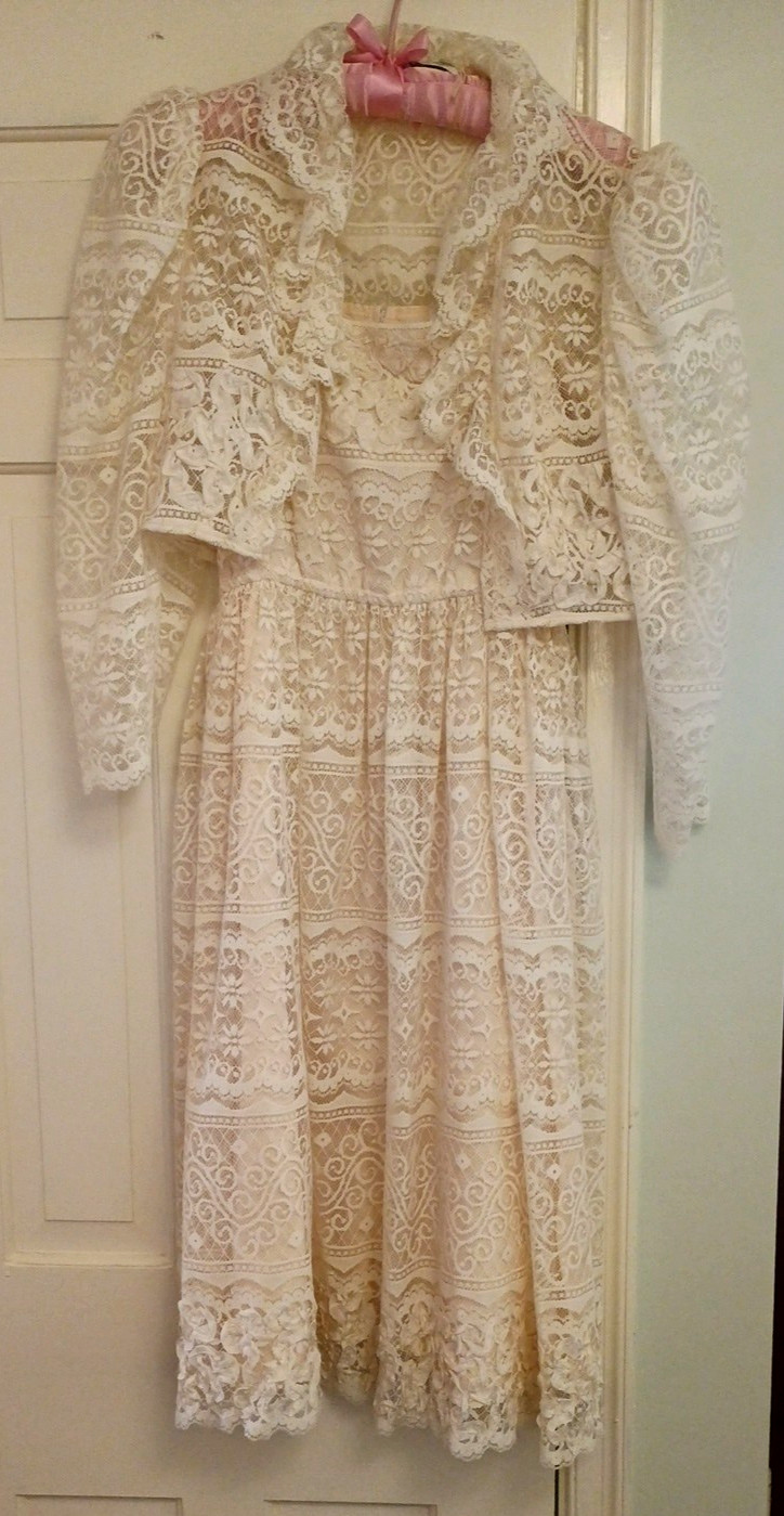 Vtg FAB 60s Themes Cream Lace Ribbon Dress & Jacket 2 pc set Party Wedding XS