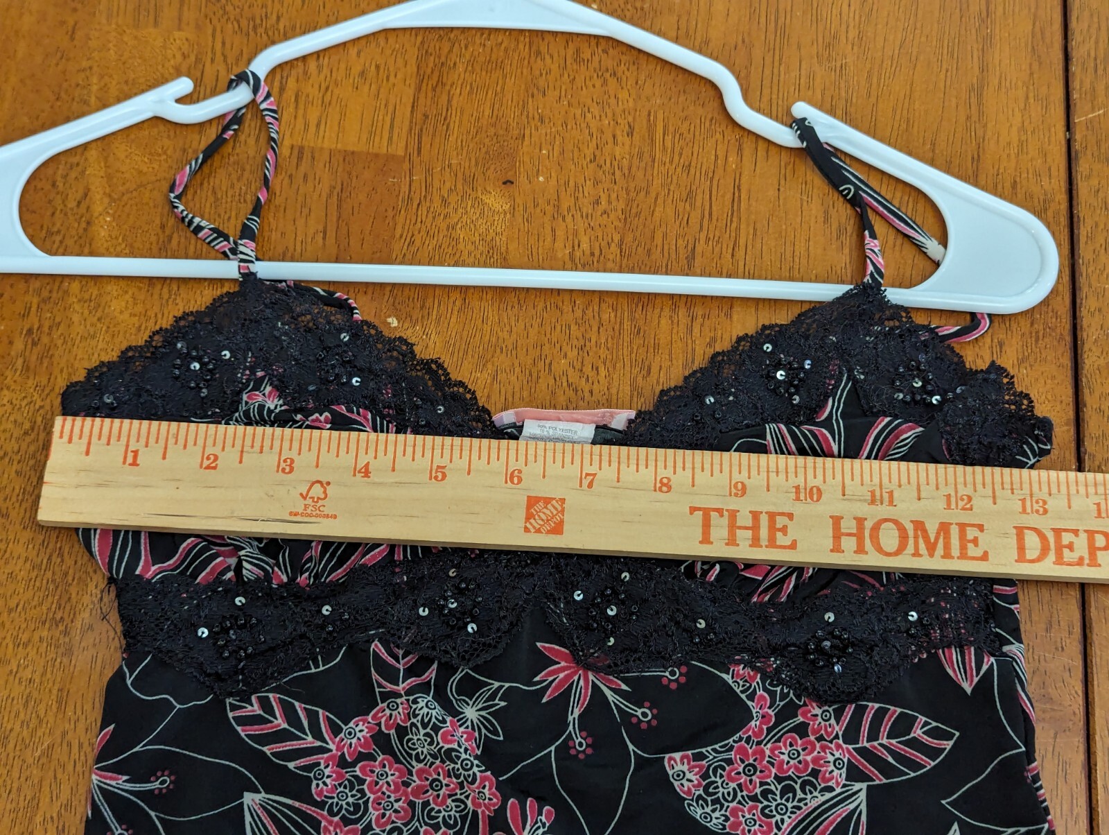 Dess USA Camisole Cami Black Floral Lace Sequins Size Small V Neck