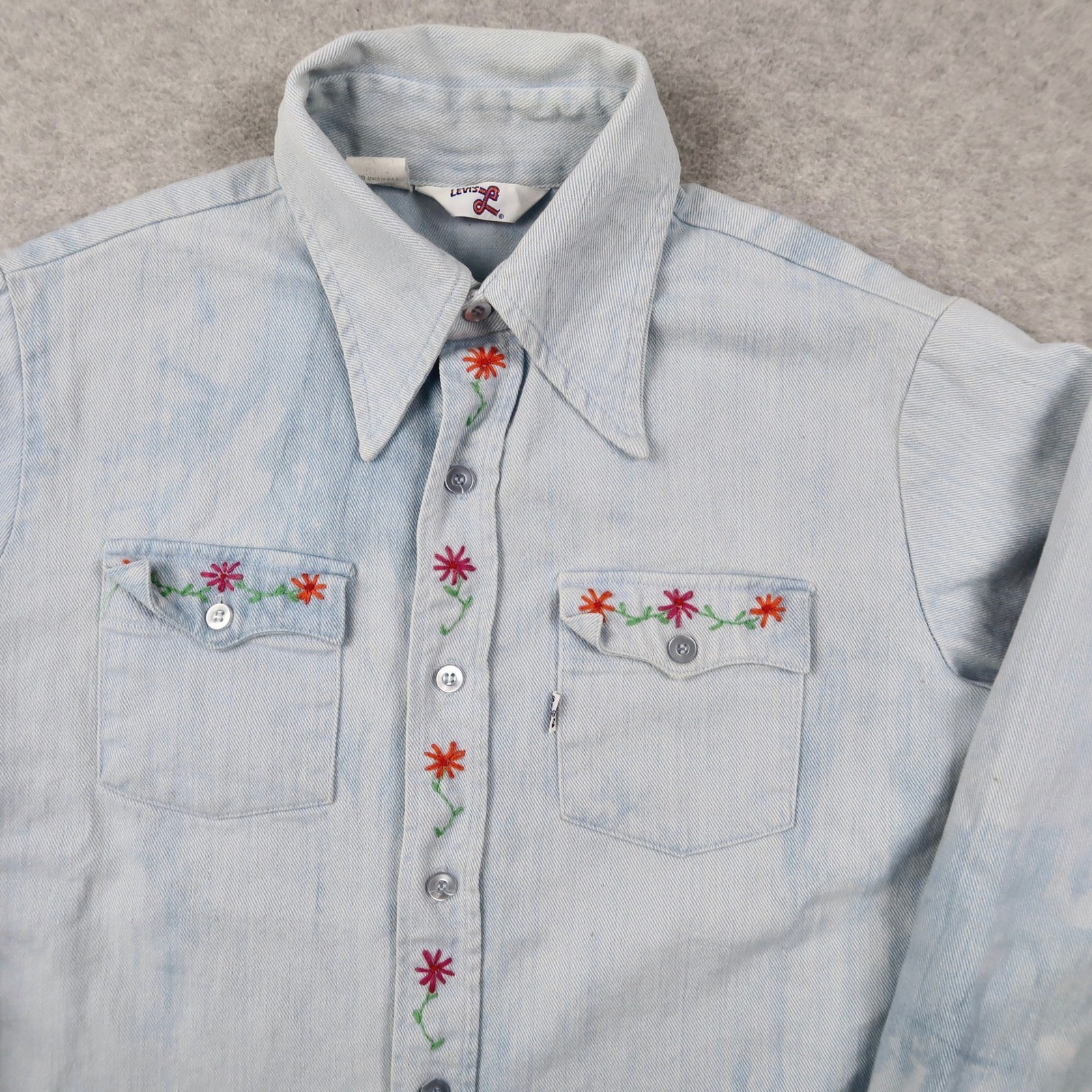 Vintage 70s Levis Big E Denim Shirt Womens M Floral Embroidered Western USA