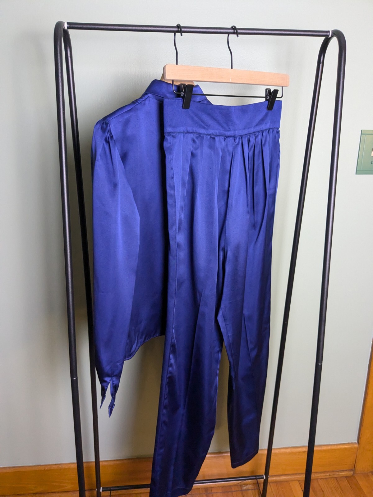 Vintage Maggy London 2 Piece Silky Blue Pajama Set
