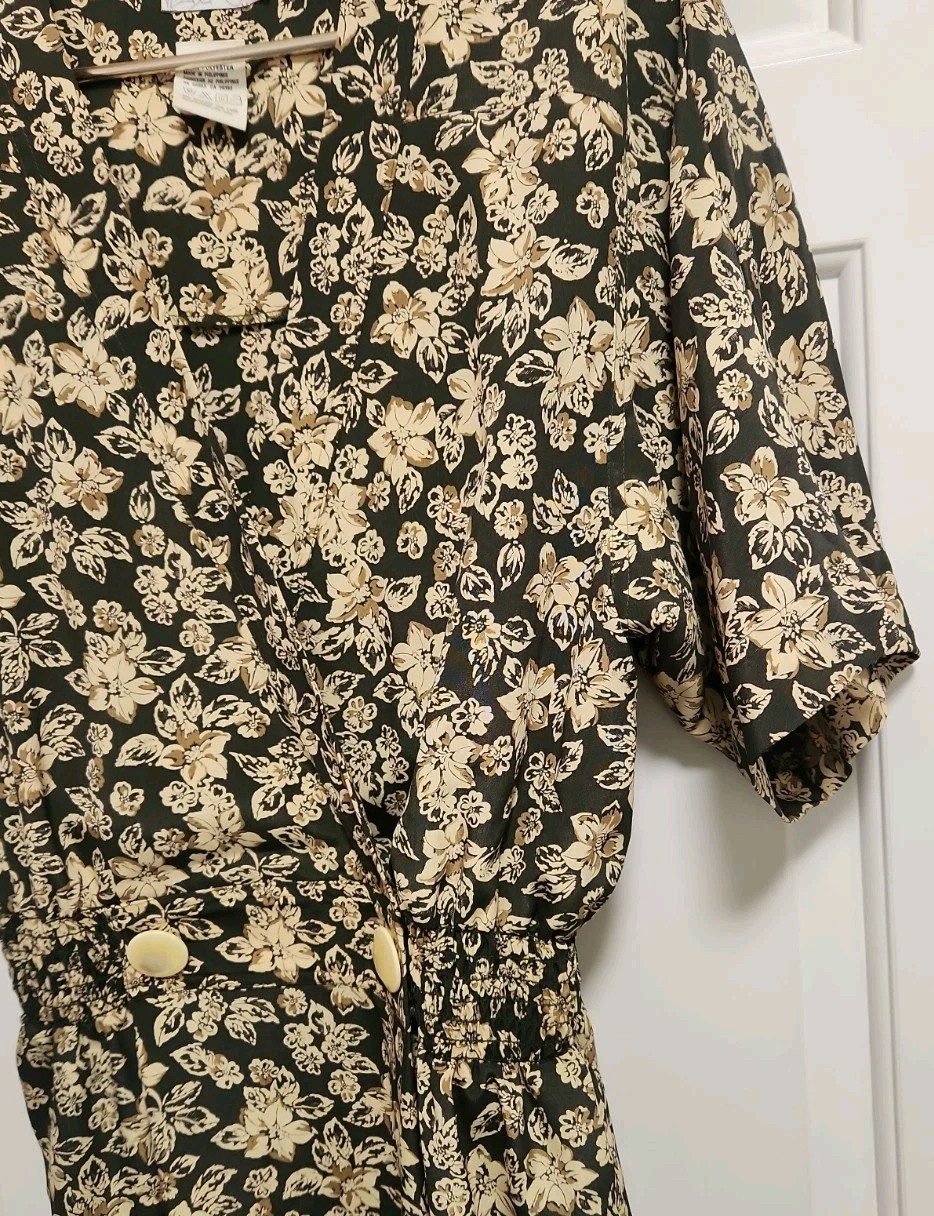 Classics by Leslie Fay Wrap-Around Dress ~ Green Beige Floral Print ~ Size 12