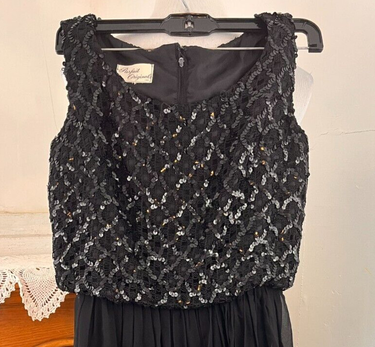 Parfait Originals INC Blk Sequin Bodice Chiffon Over Taffeta Gathered Skirt ~ XS