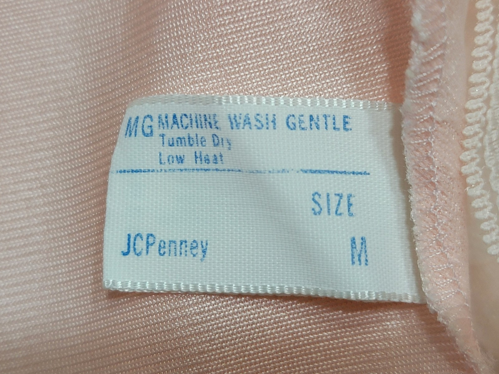 VINTAGE JOLIE TWO LONG PINK NYLON NIGHTGOWN LACE BODICE MED JCPENNEY USA MADE