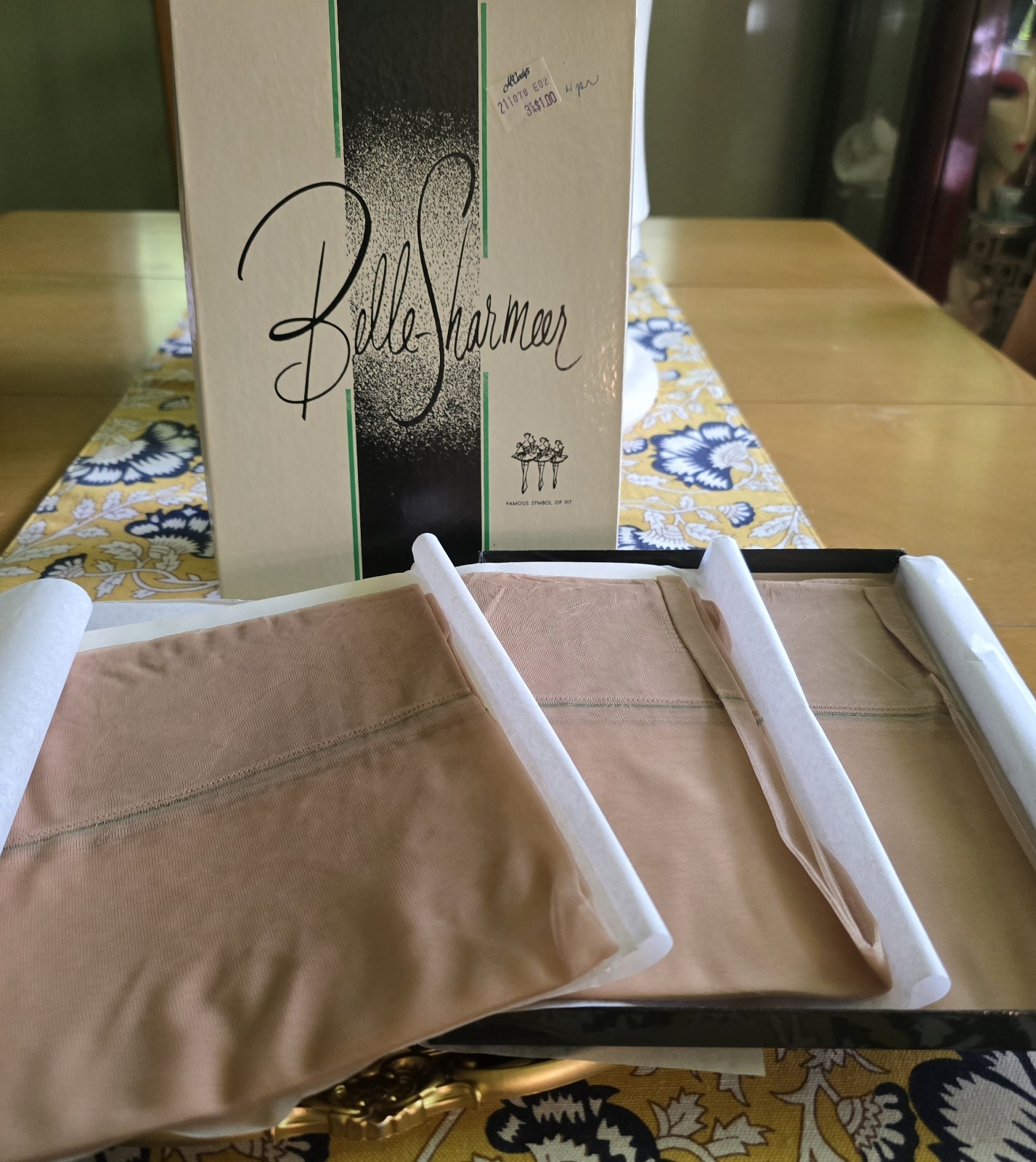 Vintage 3 Pairs Nylon STOCKINGS BELLE SHARMEER, MINT in BOX, Sz 11 WESTWIND
