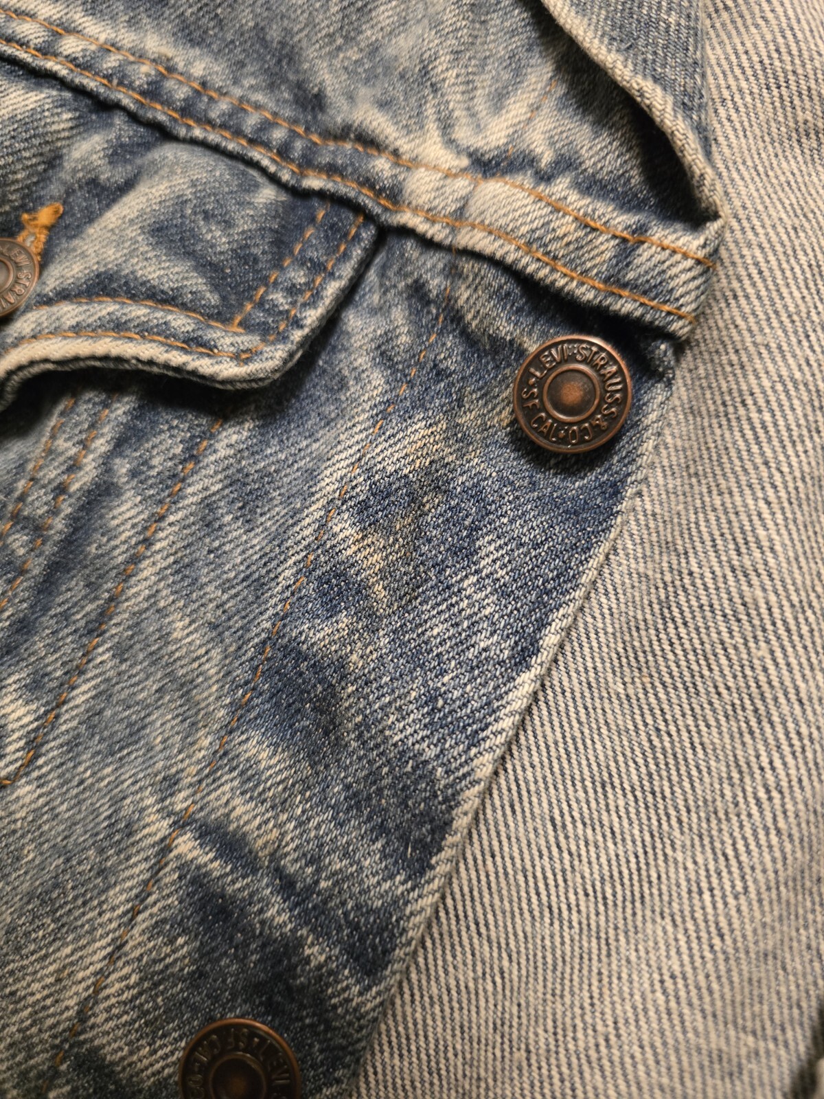 Vintage Levis 57508-0209 Size Small Acid Wash Denim Truckers Jacket Made In USA