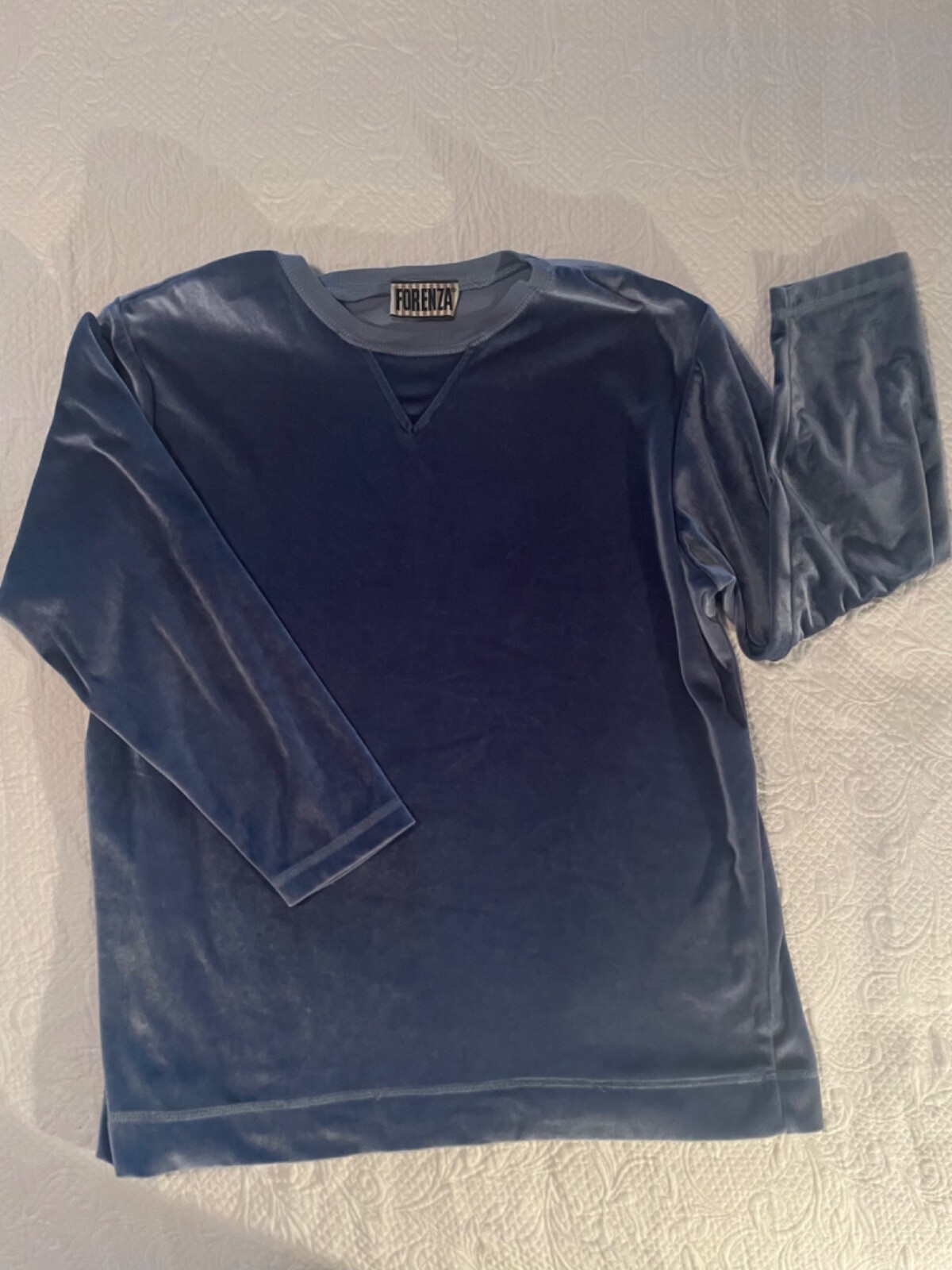 Vintage ‘90’s Velour Tunic Sweatshirt Crew Neck Blue Forenza Women’s Sz L