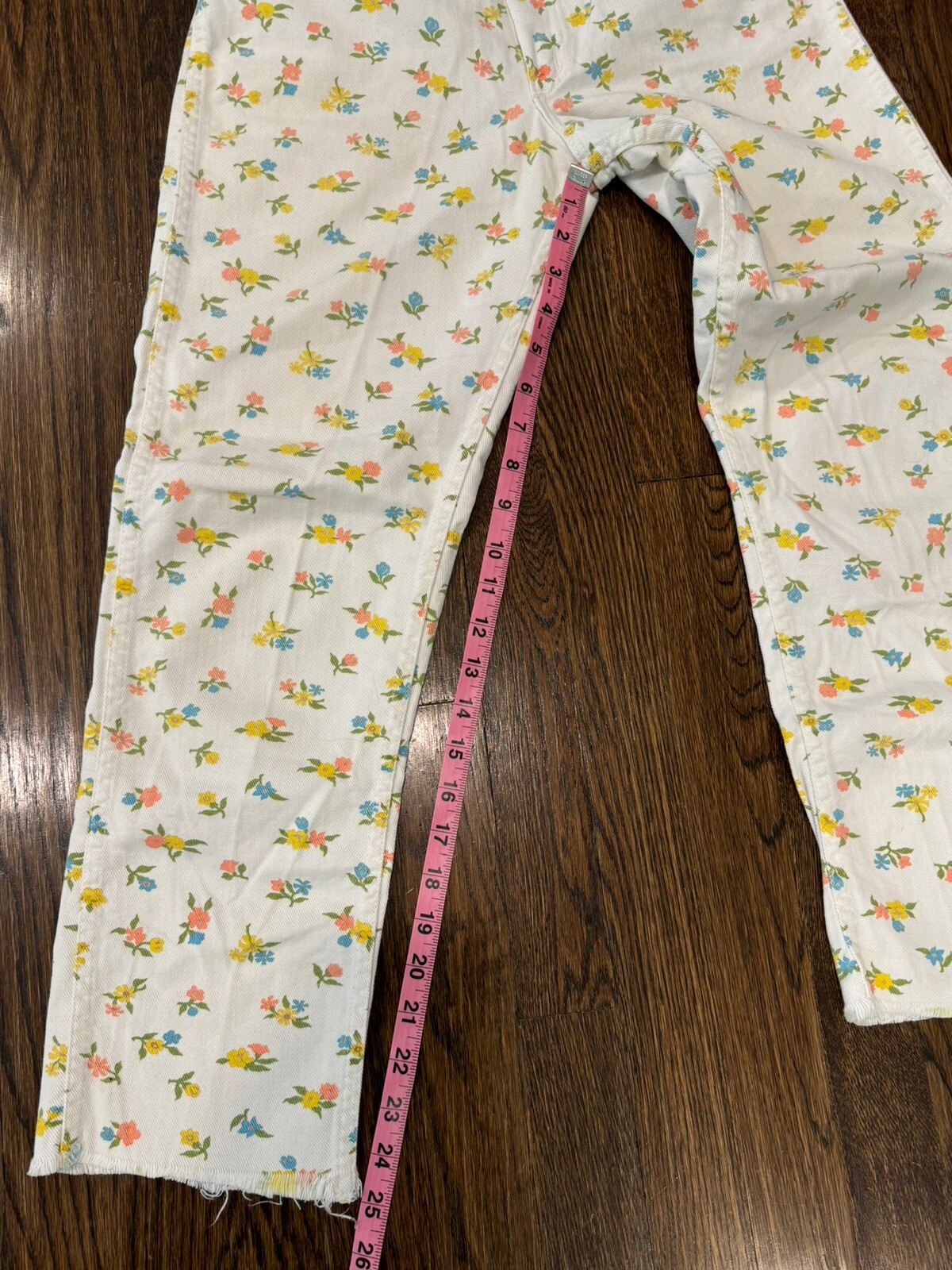 Vintage Floral Wrangler Jeans Inseam 25in Size 11/12 Slim – See Measurements