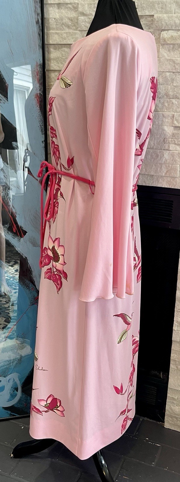 VTG Miss Shaheen Hawaiian 70s Pink Floral Hummingbird Sheath Belted Dress