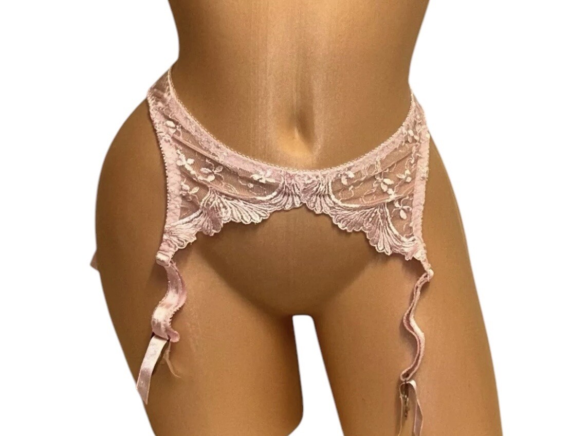 Fredericks of Hollywood Pink Shiny Lace Embroidery Nylon Garter P/S NOS