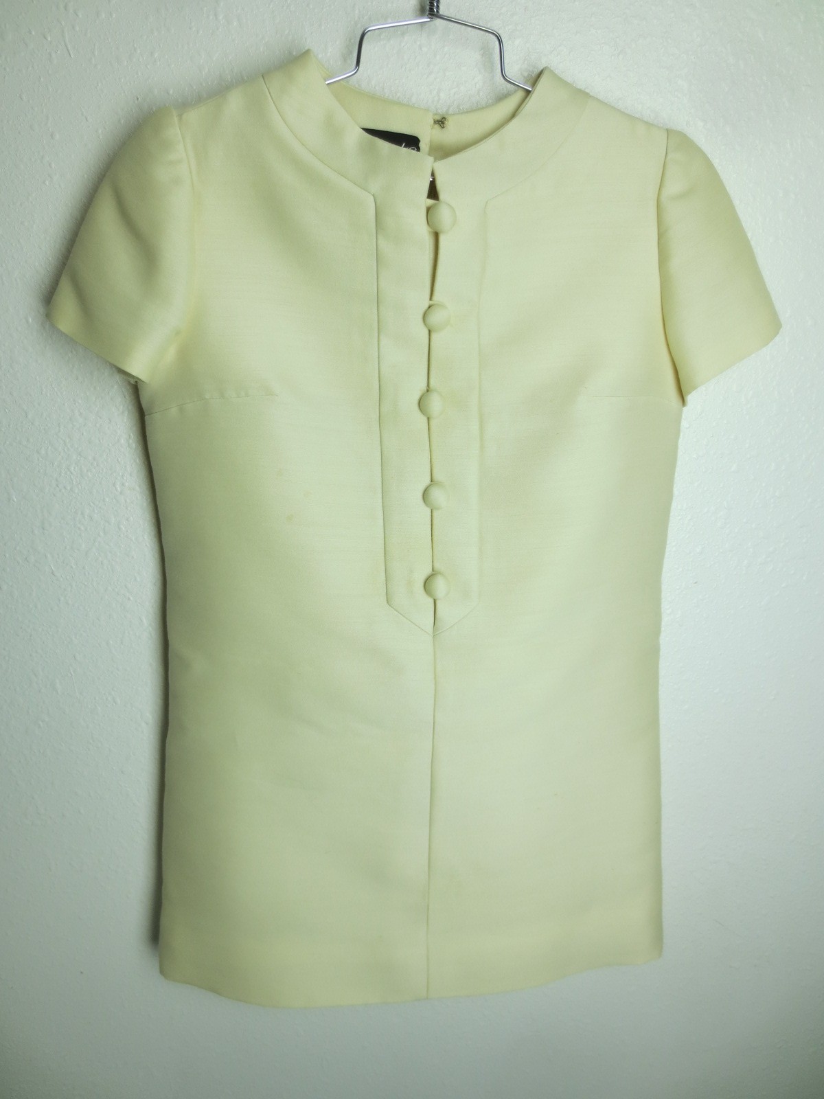 Vintage 1960’s Lord & Taylor Ivory White Dress Mod XS? Mini cream beige buttons