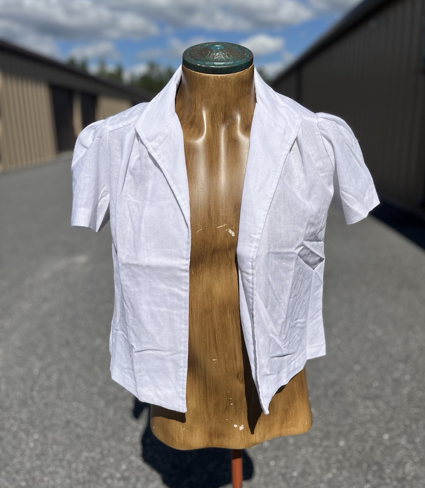 Vtg 1960s Dash-About Blouse White Open Front Top Made in USA Size 16 Rayon