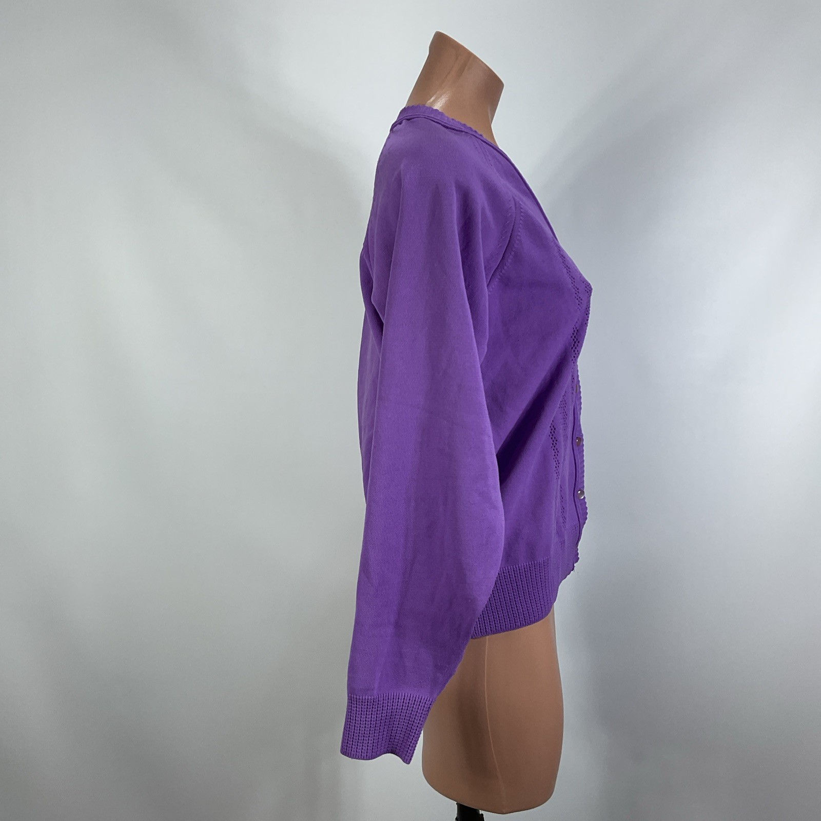 Vintage 1960s Knit Lilac Purple Embroidered Cardigan Sweater Grandma UK-36 US-M