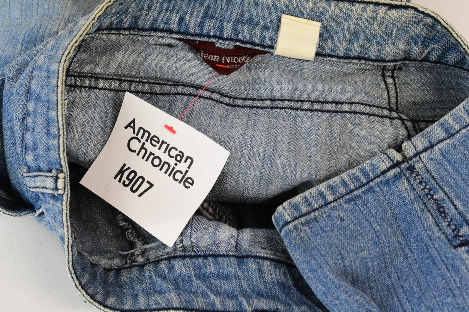 80s Vintage Women Denim Jeans Size 8 High Waist Side Closure Zip Tapered Leg