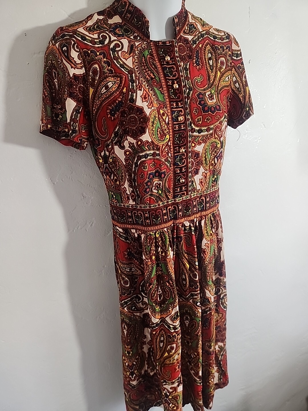 vintage 70’s dress paisly polyester psychedellic jerrie lurie 1970’s hippy 27″ w