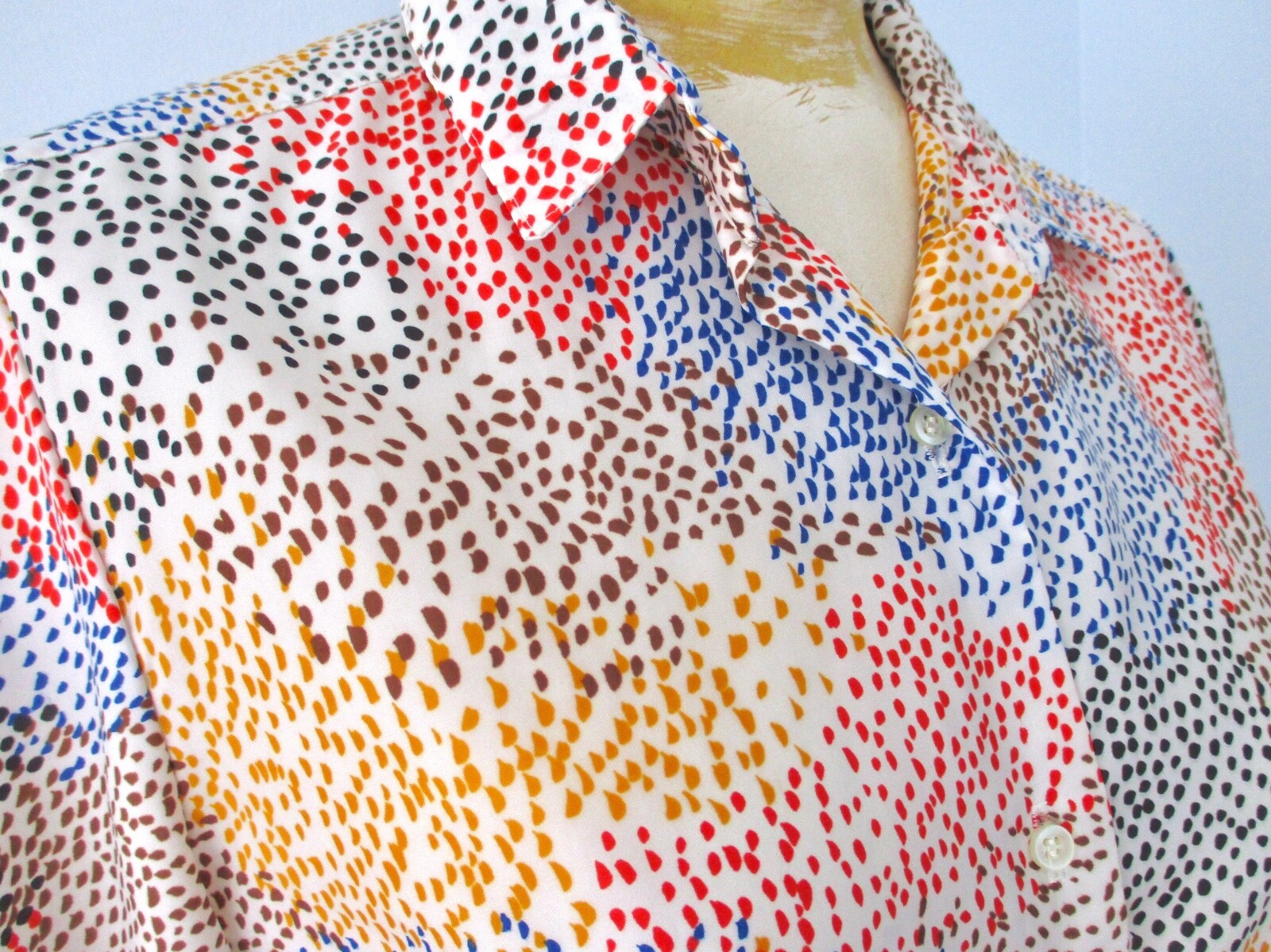 Vtg 70s Mod Colorful Spotted Op Art Silky Poly Button Blouse Secretary Top 16