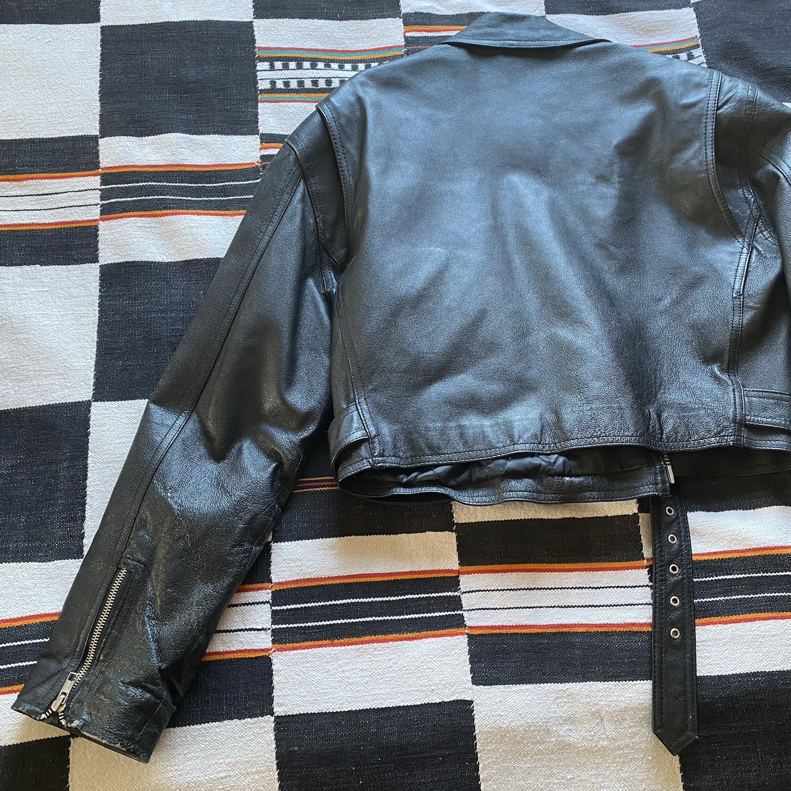 Vintage Taxi 80’s Leather Cropped Jacket. Biker Core. Motorcycle. Unisex. Large.