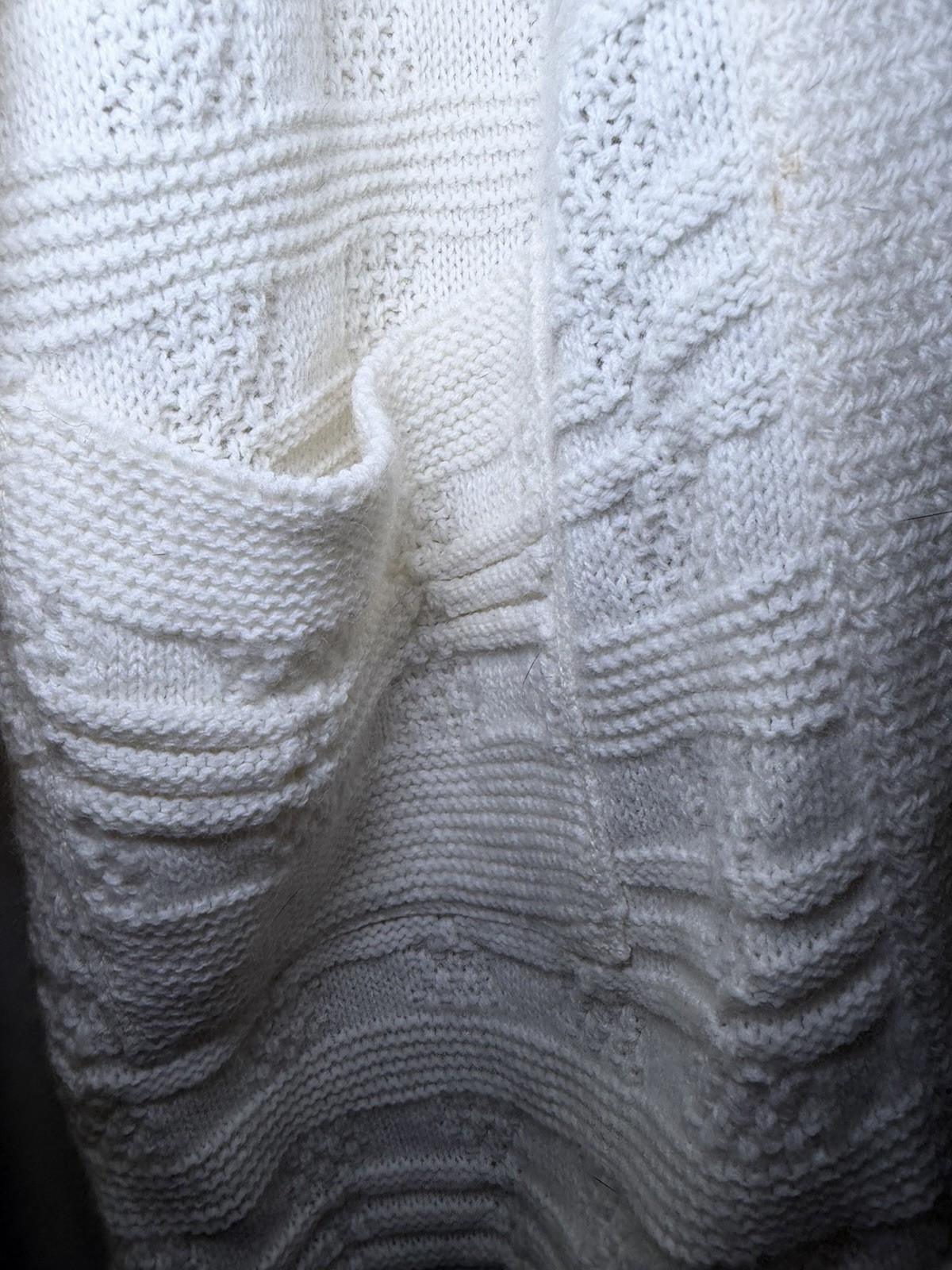 Vintage 60s Medium-Large White Cardigan Brentwood Sportswear 100% Orlon Acrylic