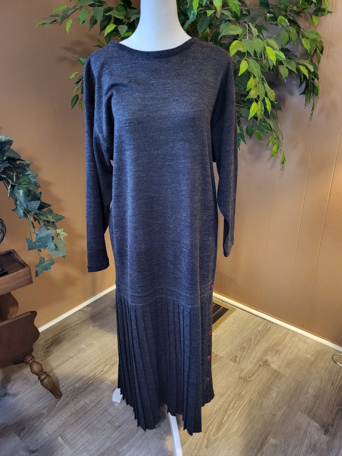 Vintage Hastings &Smith Womans Grey Sweater Dress M