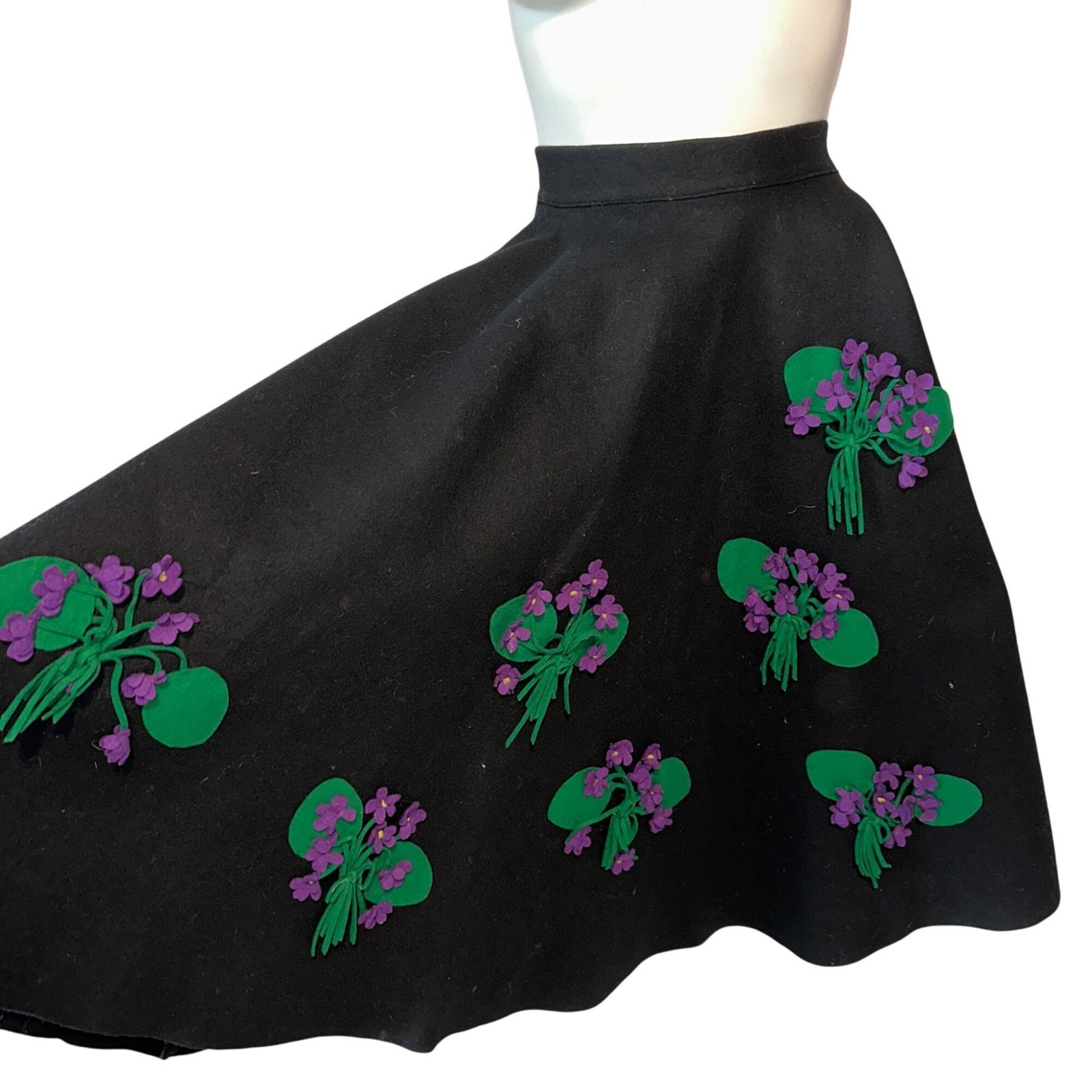 Vintage 50s Black Felt Circle Skirt Purple Floral Applique Wool Rockabilly XS