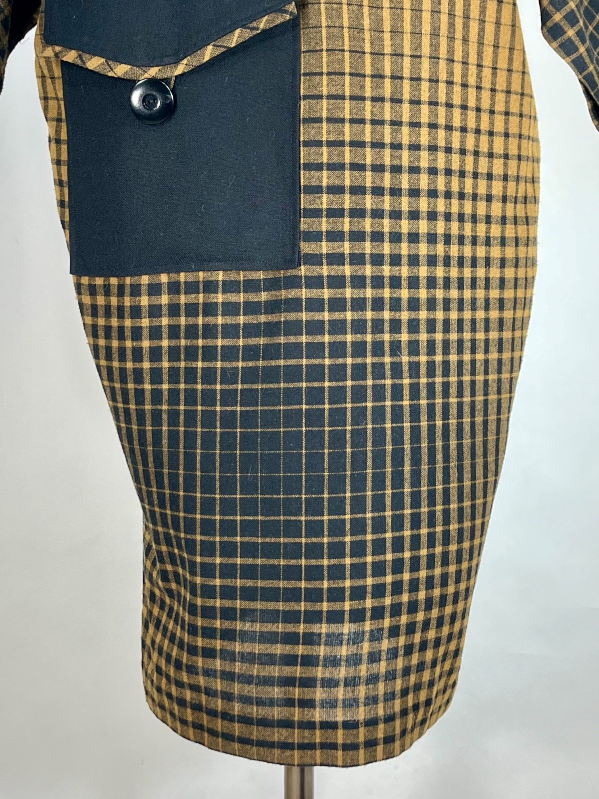 Vintage 1980’s unique JAPANESE DESIGN insp. style wool dress w/morph check print