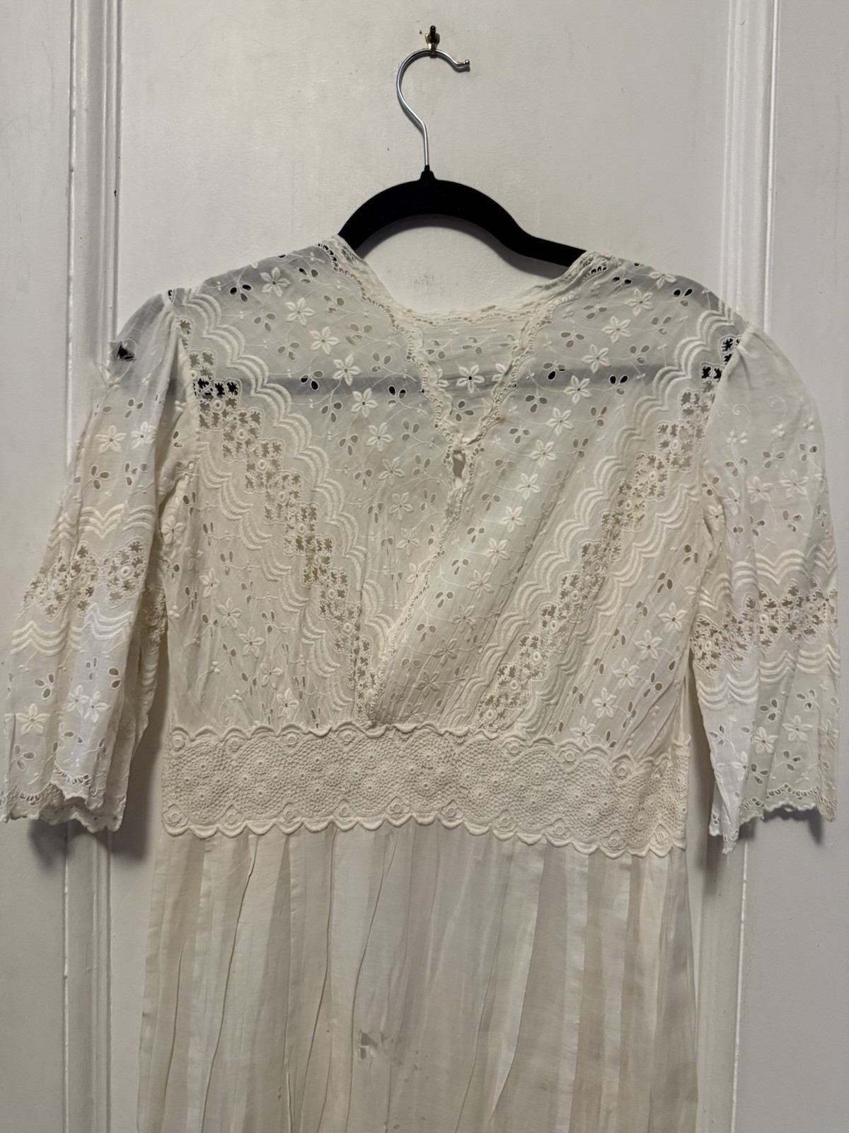 Antique Edwardian White Irish Lace Eyelet Cotton Lawn Lingerie Tea Summer Dress