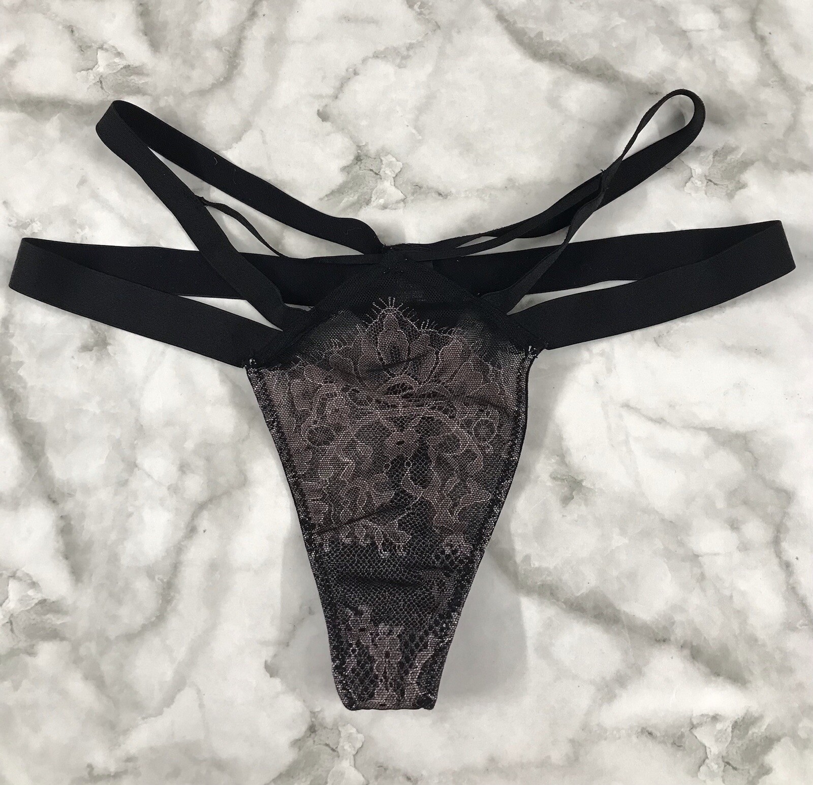 2014 VINTAGE Victoria’s Secret Triple Mesh Overlay Strappy Thong Rare Sz Med