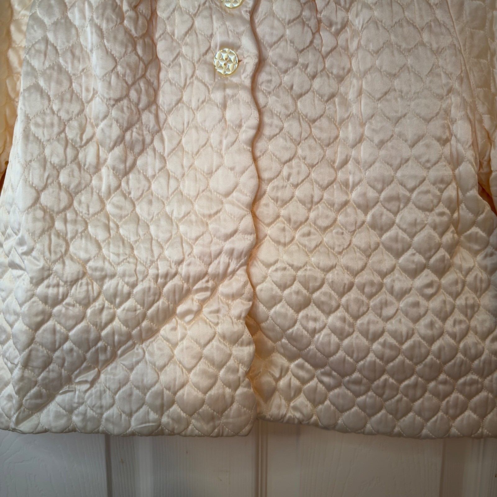 Barbizon Vintage Pink Quilted Bed Jacket Size M Dainty Puff Seraphim Satin Quilt