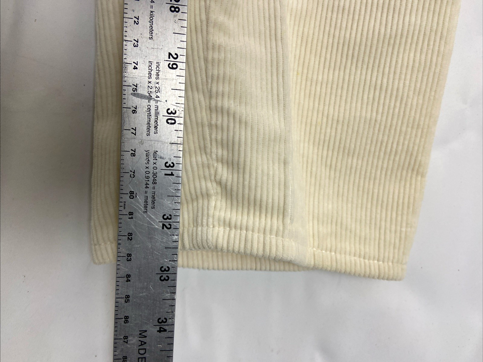 Vintage Funny Girl 70’s Women’s Corduroy Beige Pants Size 9/10 Tall 23″x32.5″