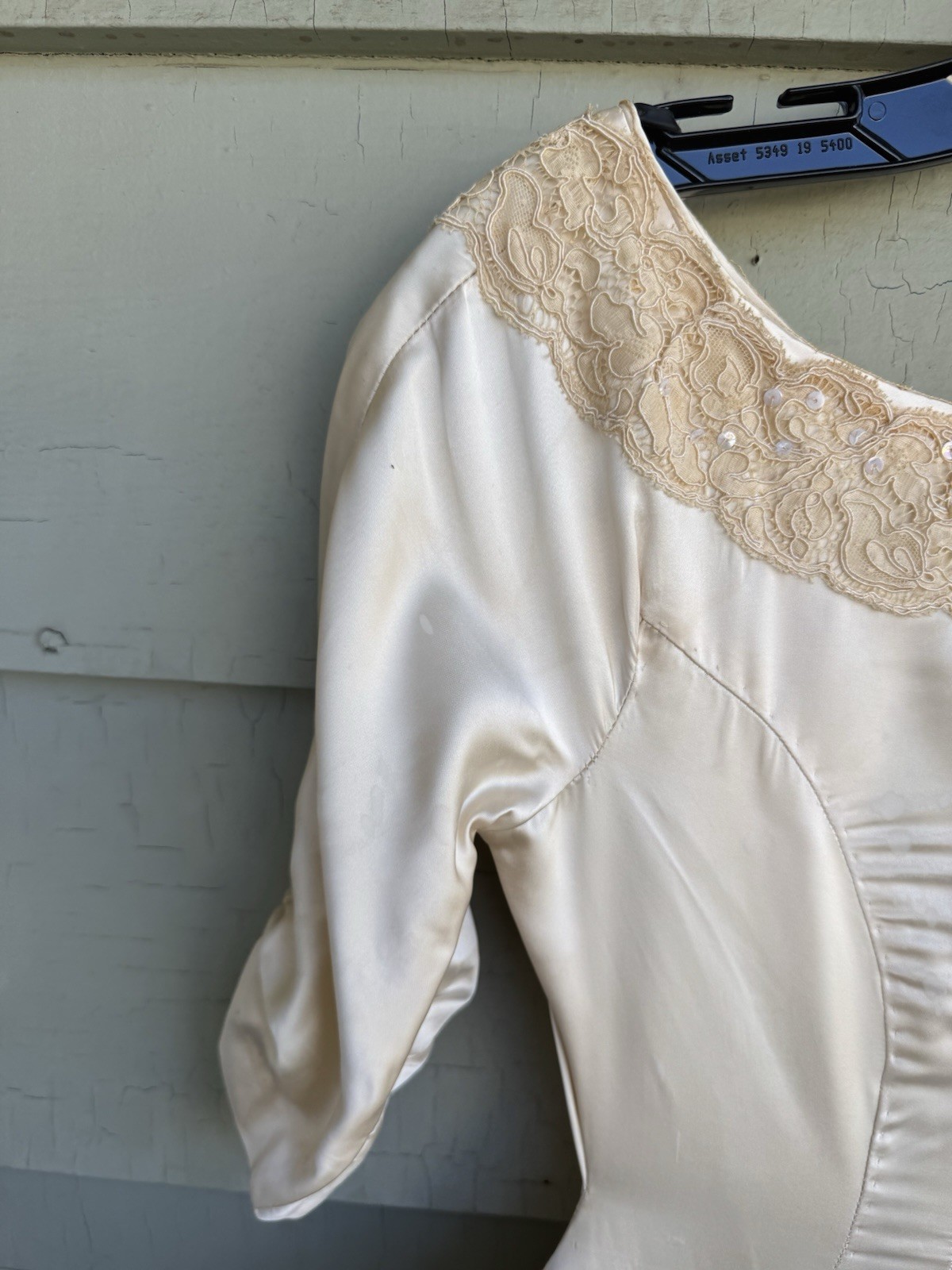 Vtg 40/50’s Satin Wedding Dress Beige Cream Lace Size 2 ? Lace Sequins 22” Waist