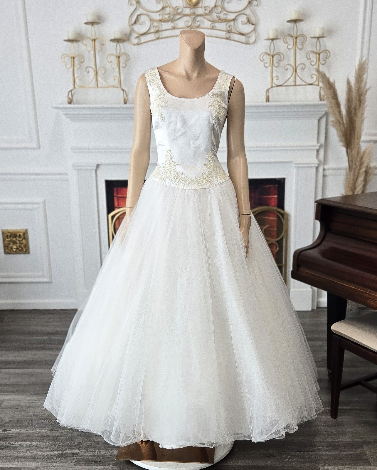 Unbranded Vintage 90s White Tulle Ivory Alencon Lace Corset Wedding Dress sz 12