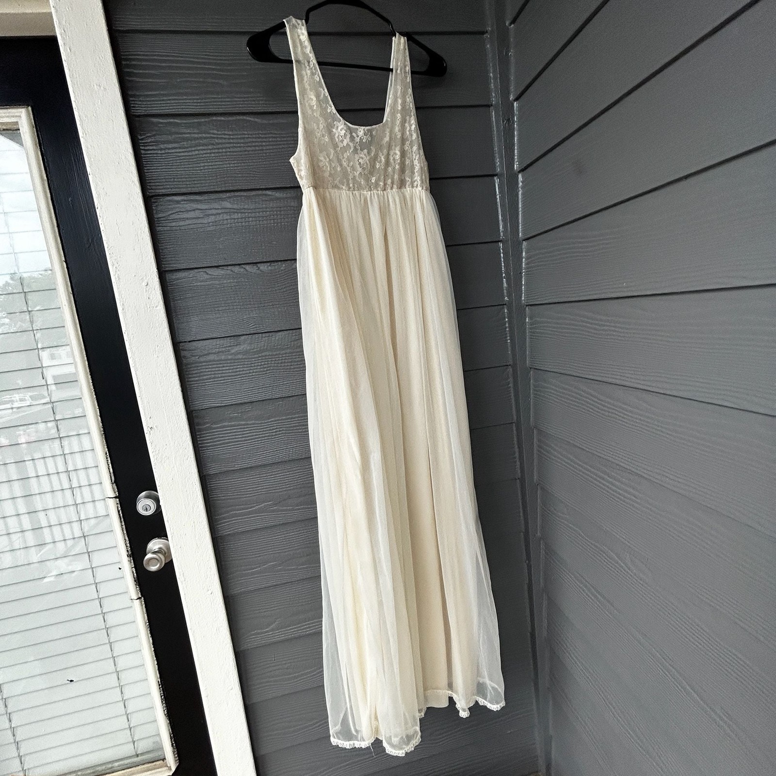Vintage Made in USA Jenelle of California Cream Nylon Lace Maxi Nightgown