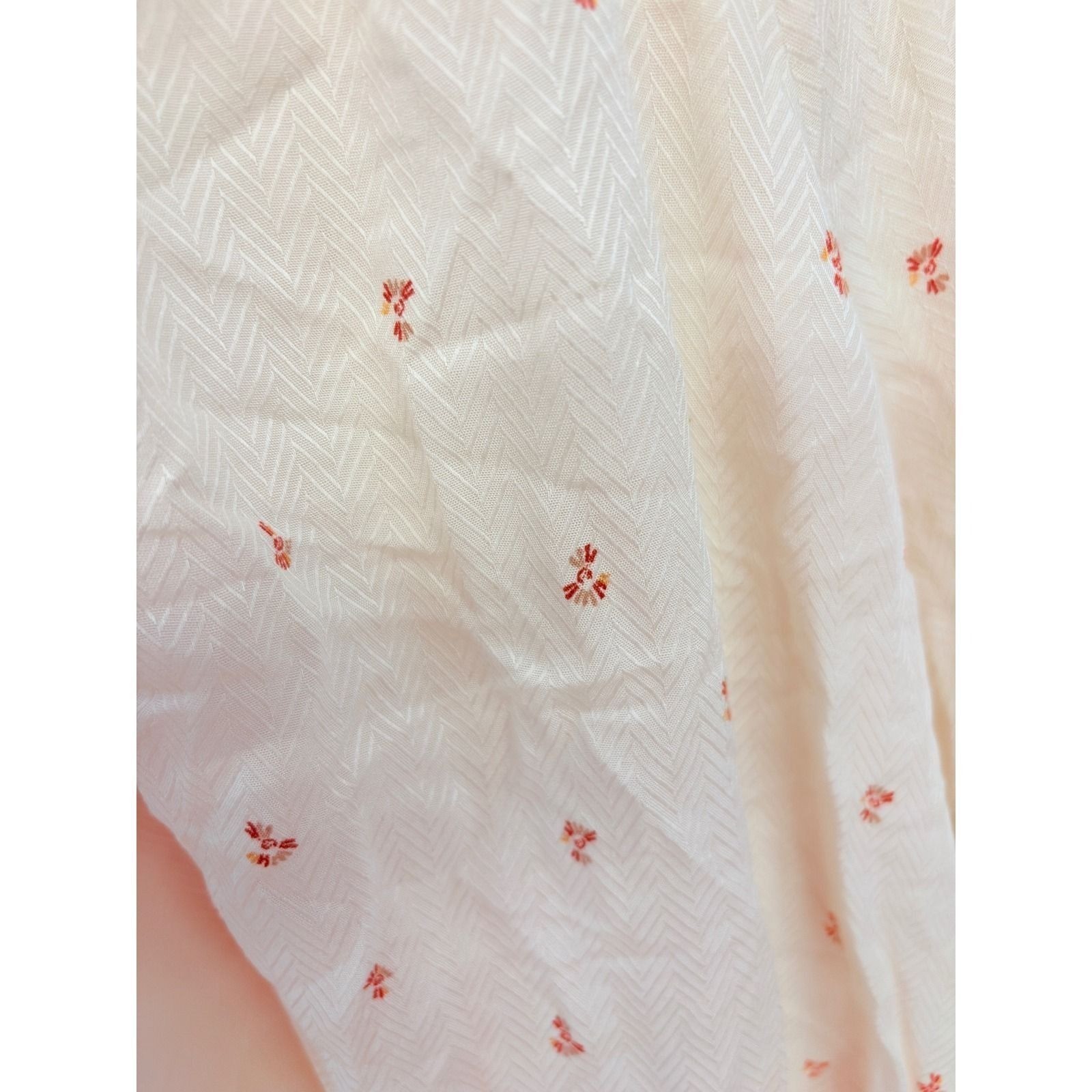 a.n.a Cottagecore Peasant Blouse Womens XL Cream Floral Smocked Cuff Boho