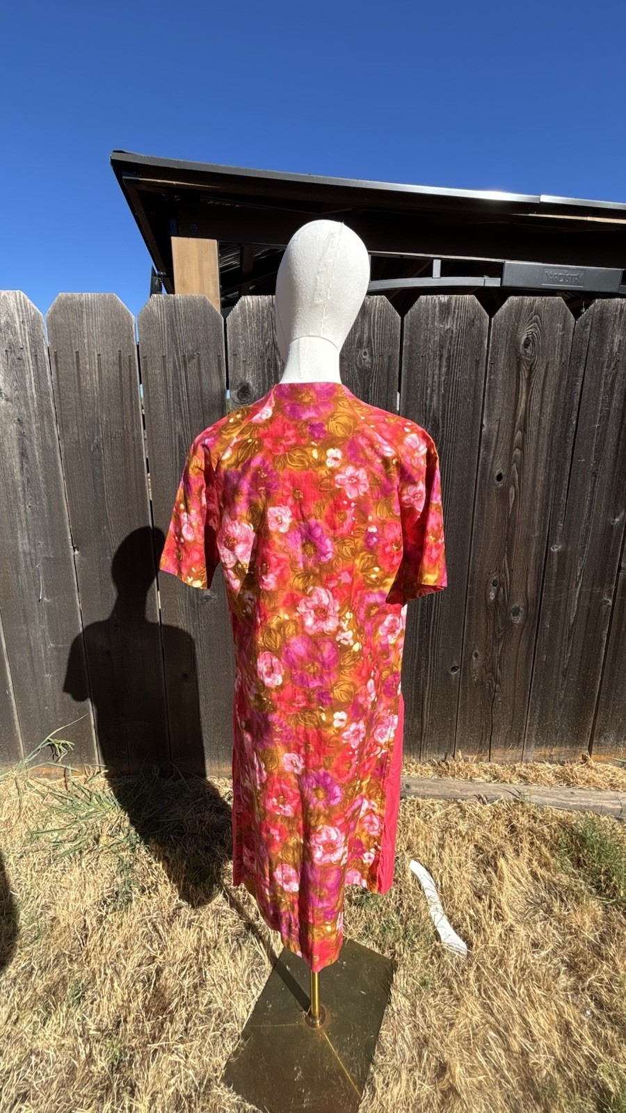 Vtg Lot Of 4 Hawaiian Dresses 60’s/70’s Barkcloth Cotton Volup Hilo Hattie