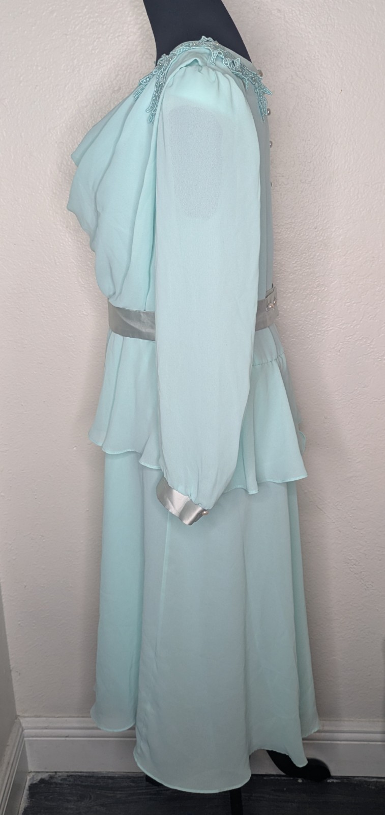 Vtg Petites By Demaro Seafoam Formal Chiffon Embroidery Pearl Ribbon Dress Sz 13