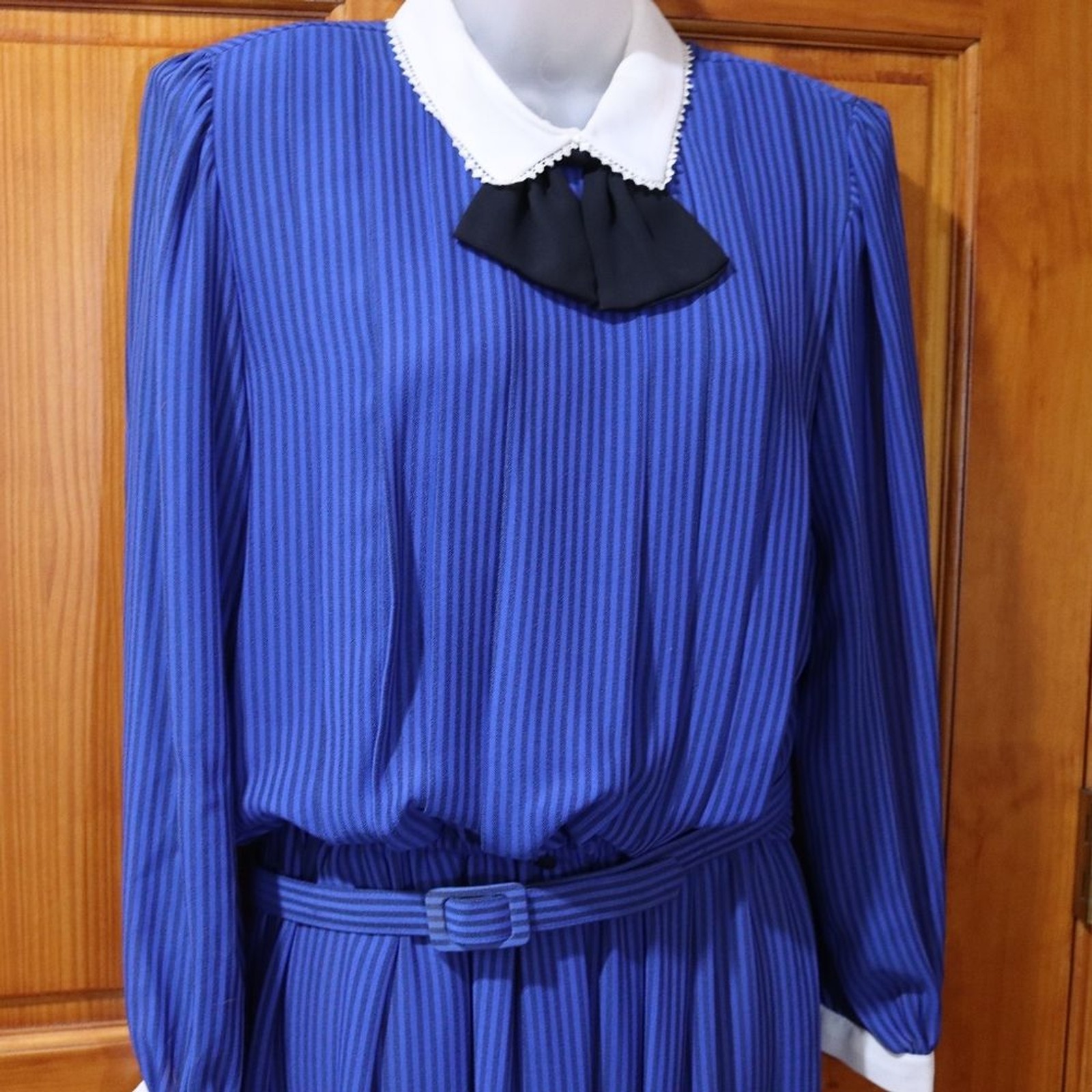 True Vintage 80s Liz Roberts Blue Striped Midi Dress – Size 14 – Made in Korea