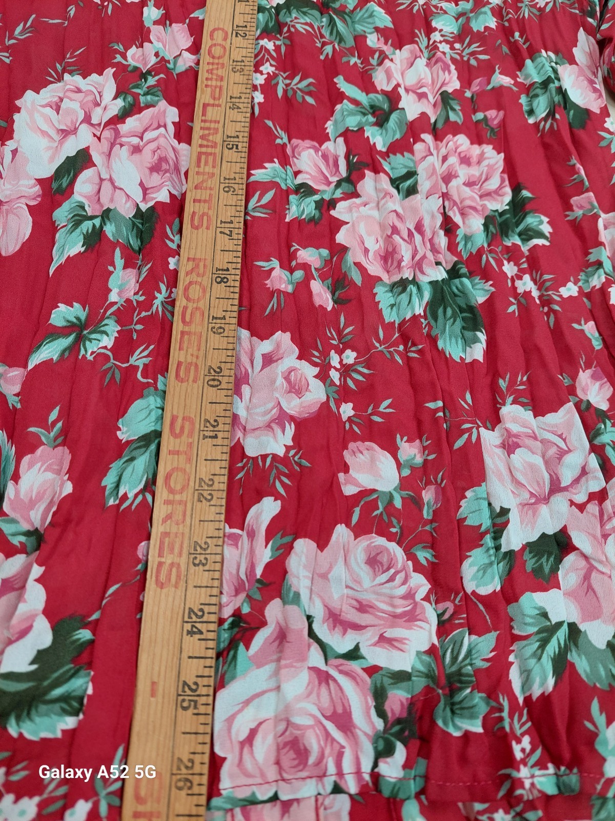 Vintage GUESS Jeans Floral Blouse USA S Red Pink Roses Button Up 90s Cottagecore