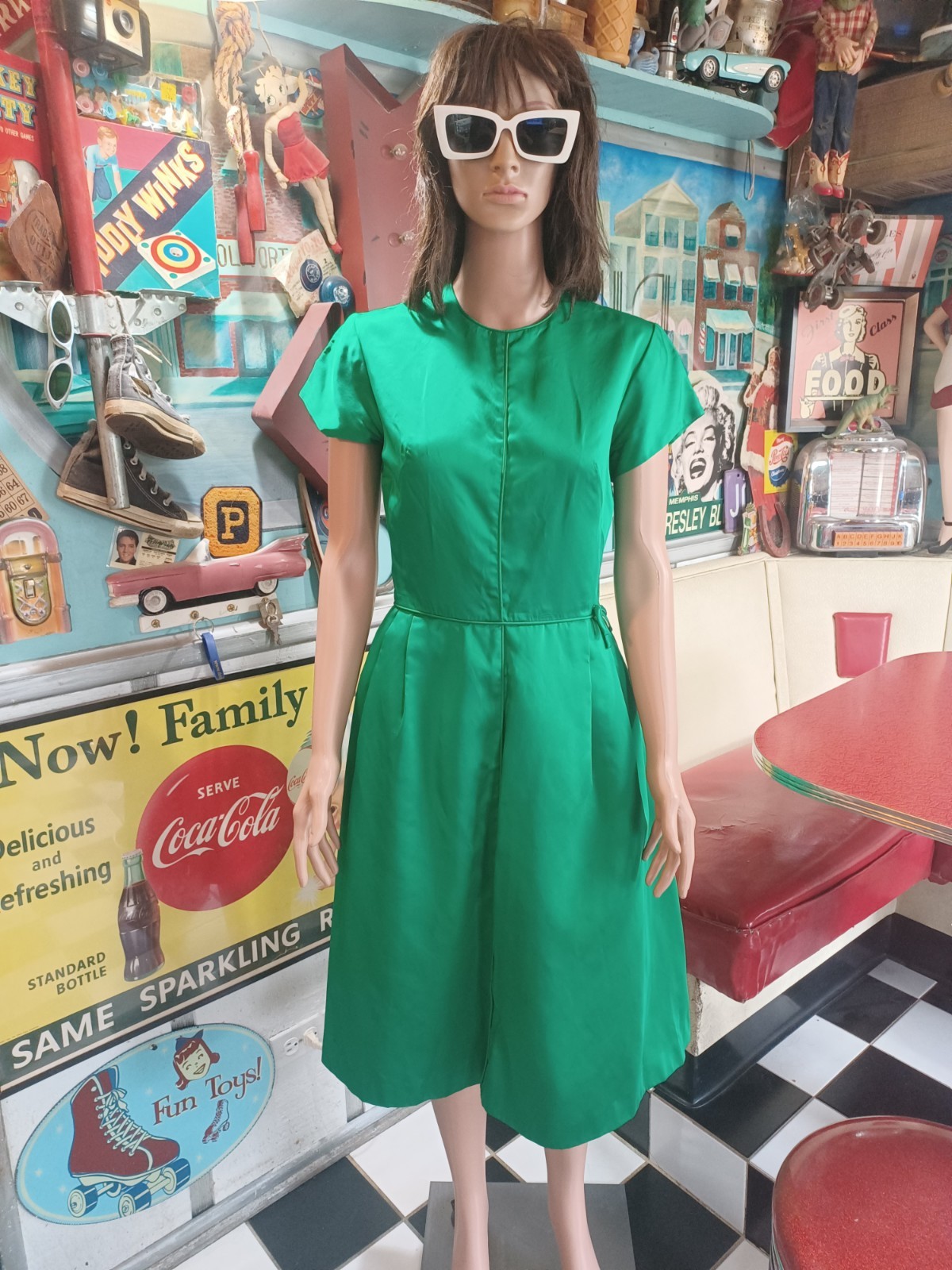 VTG Mid-century 40s 50s 60s Emerald Green Satin Cocktail Party Dress M Crinoline