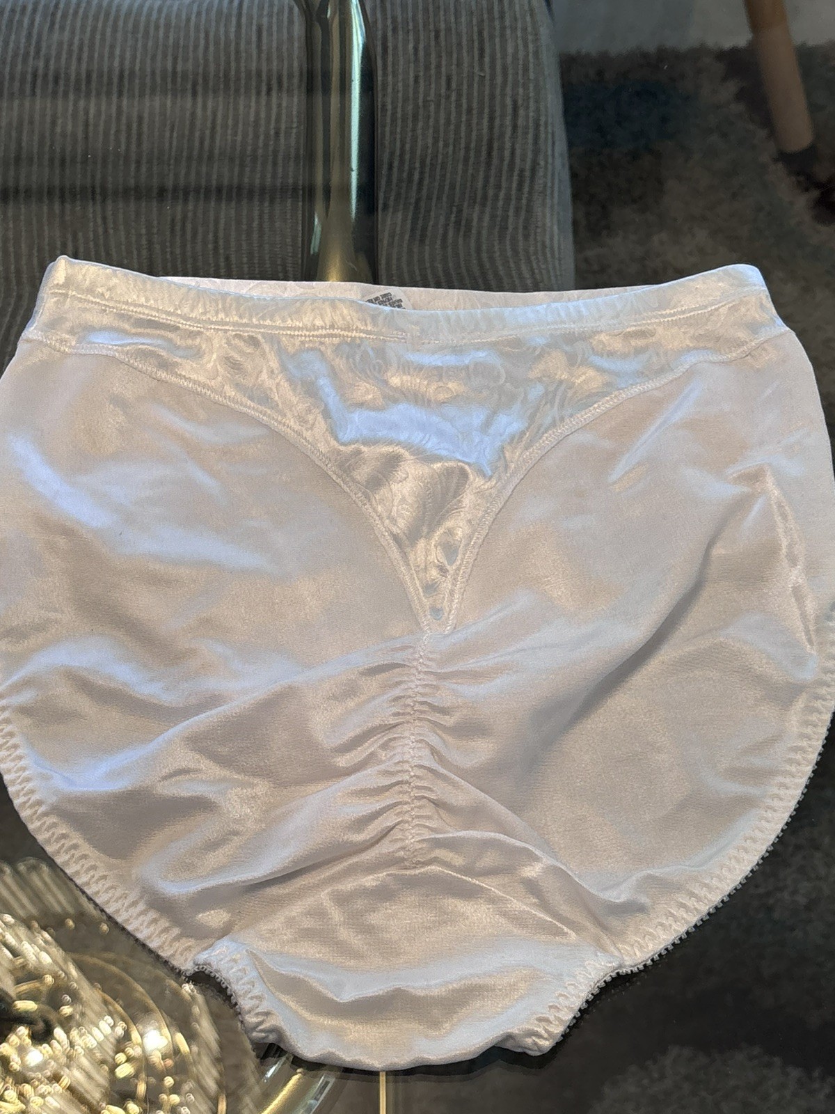 Vintage Vanity Fair White Nylon / Spandex Panties Floral Design Size Medium NOS